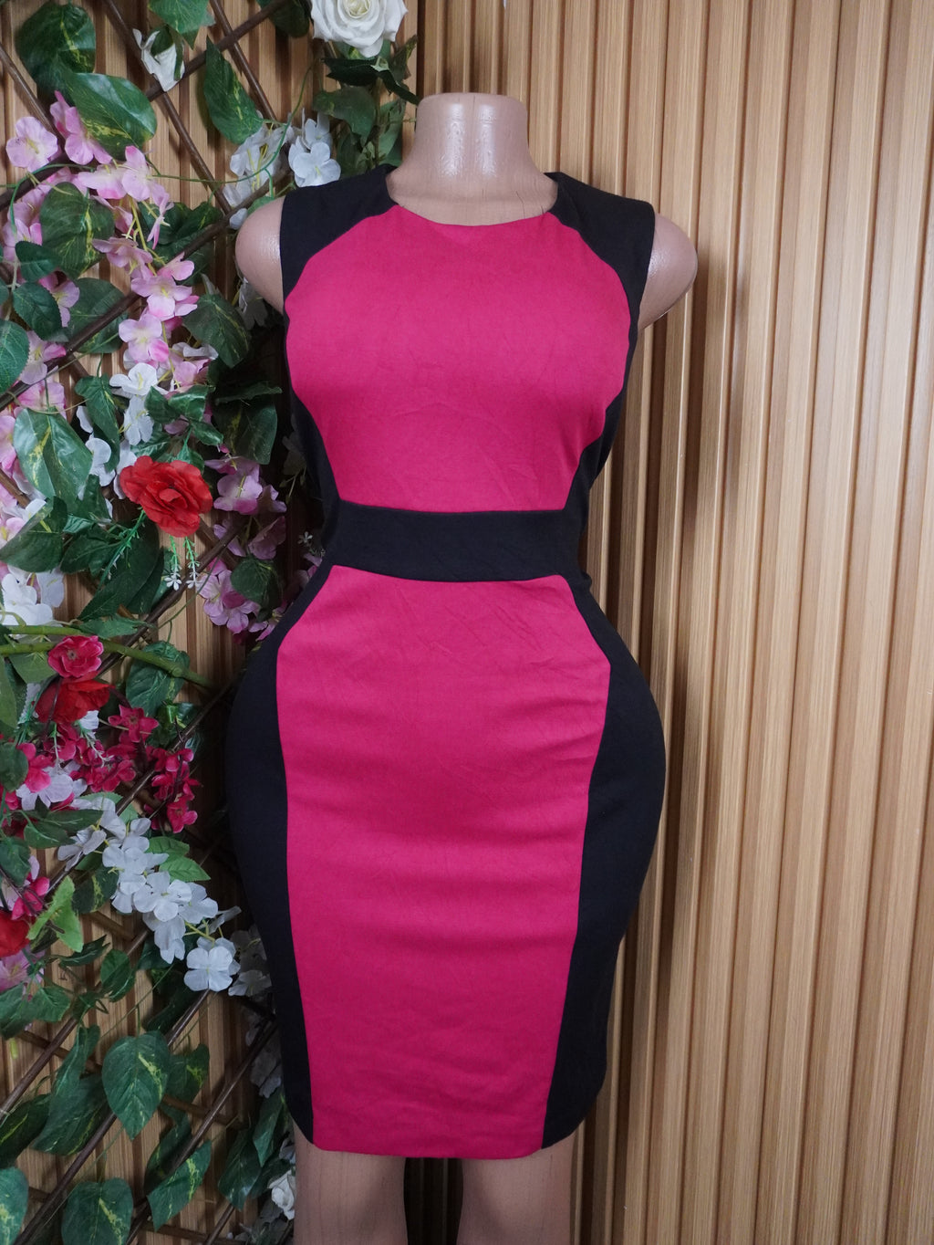 Robe moulante slim sans manches motif deux temps-M