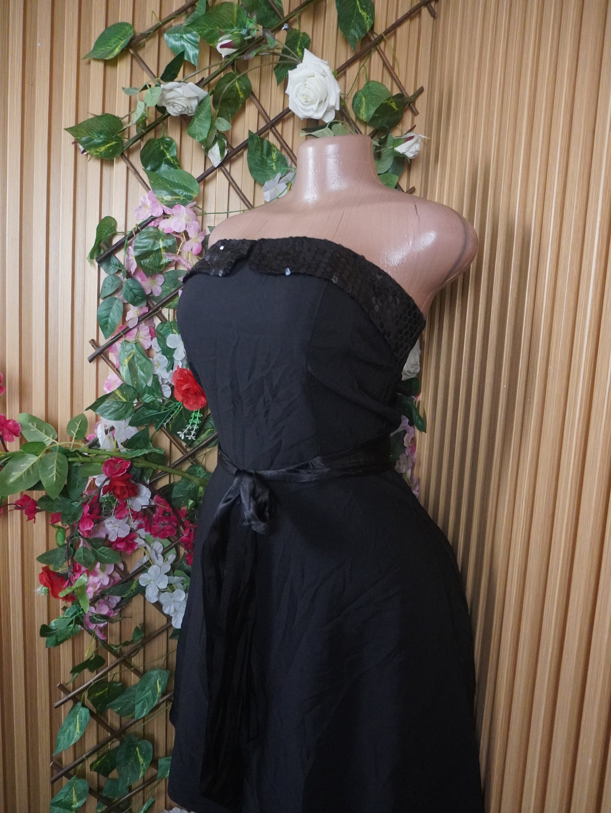 Robe évasée sans manches bustier ceintrée-S