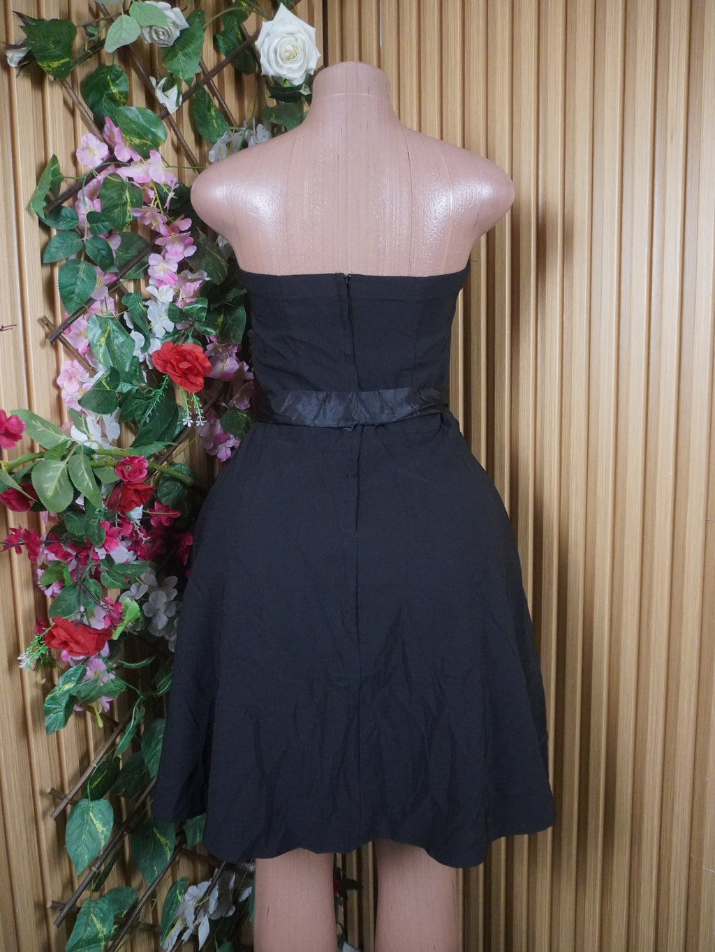 Robe évasée sans manches bustier ceintrée-S