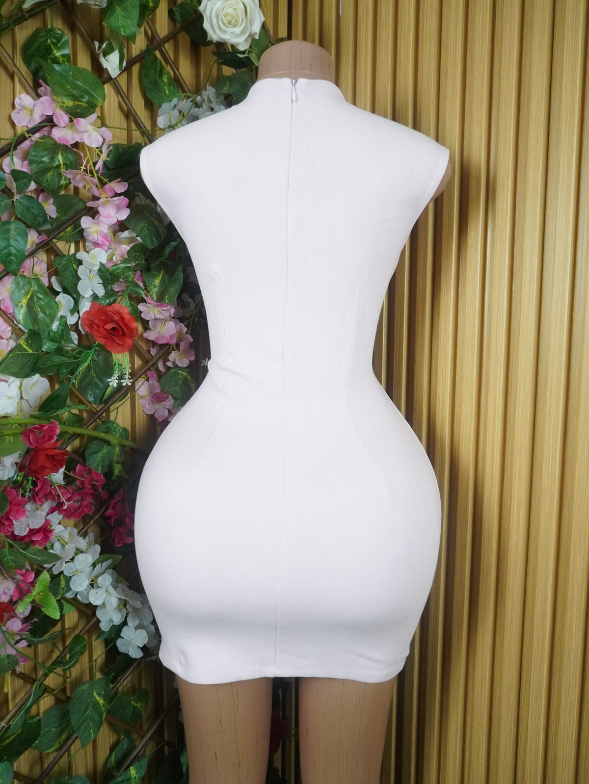 Robe moulante slim sans manches-M