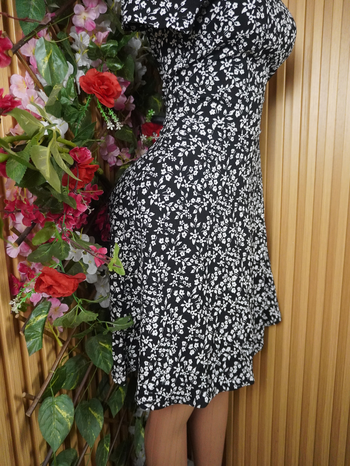 Robe évasée manches courtes imprimée fleurie décollétée-M