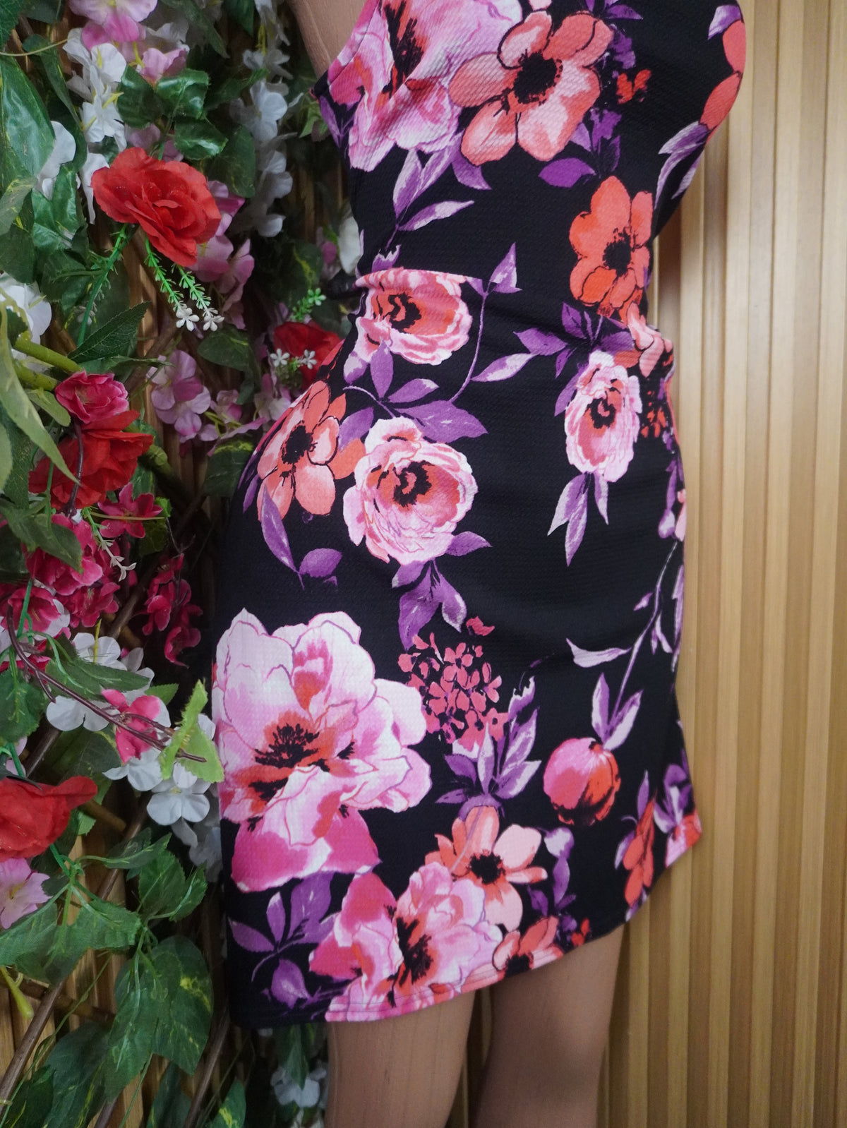 Robe moulante sans manches imprimée fleurie-M