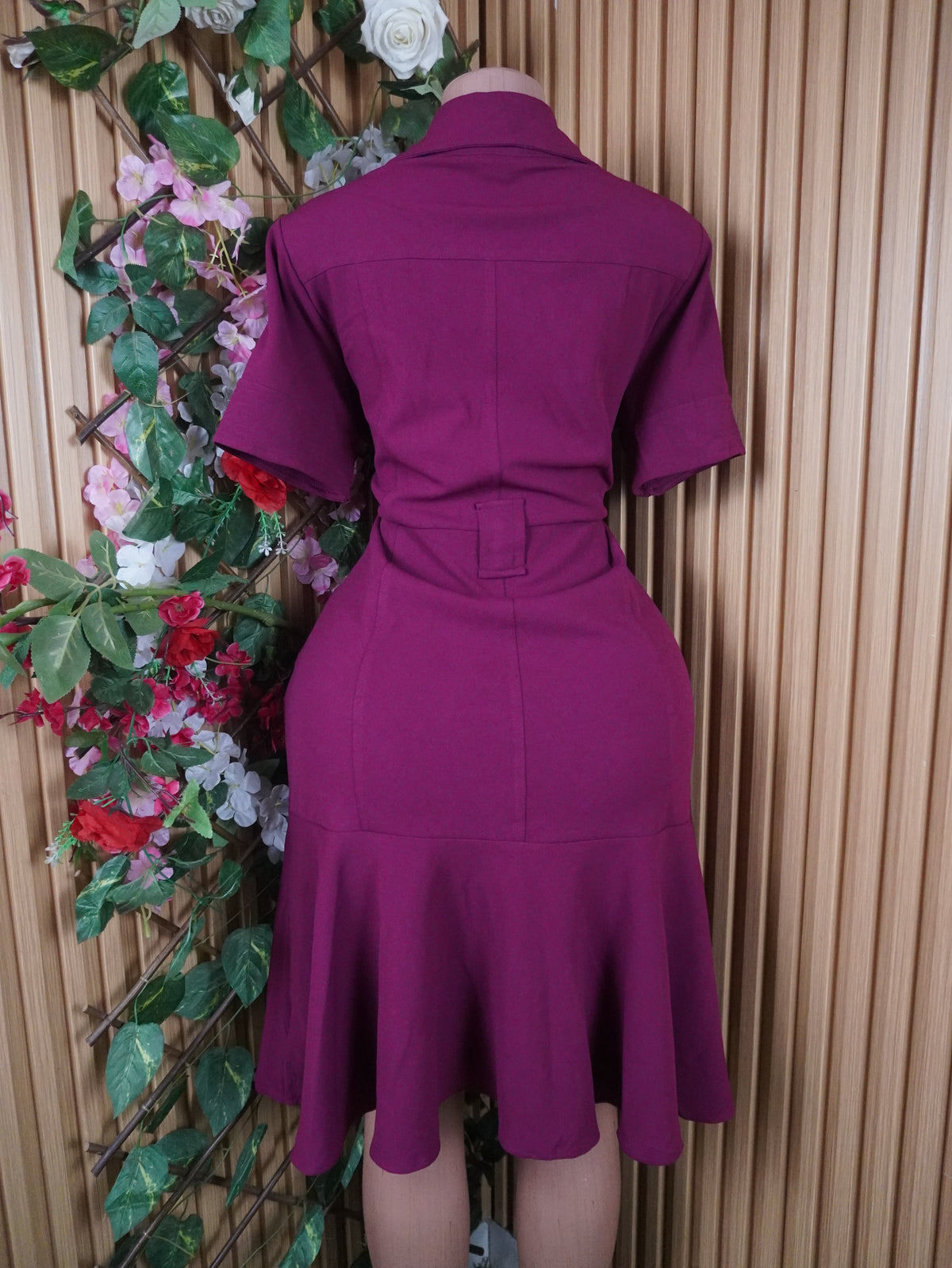 Robe évasée manches courtes avec boutons col chemise-M