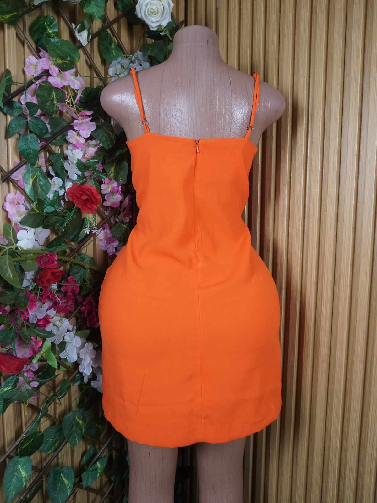 Robe moulante à fines bretelles dos-nu-S