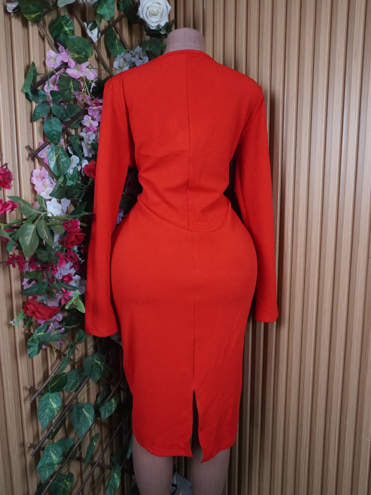 Robe moulante mi-longue manches décolletée-XL