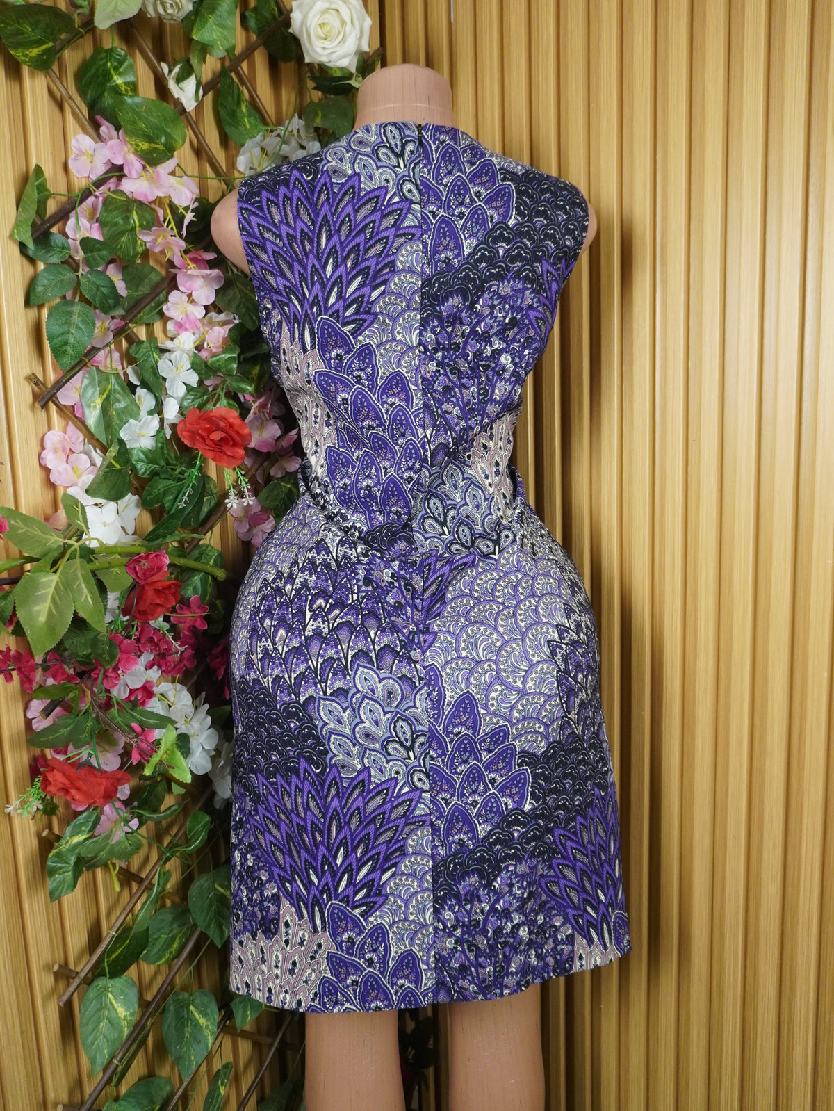 Robe moulante sans manches imprimée fleurie-L