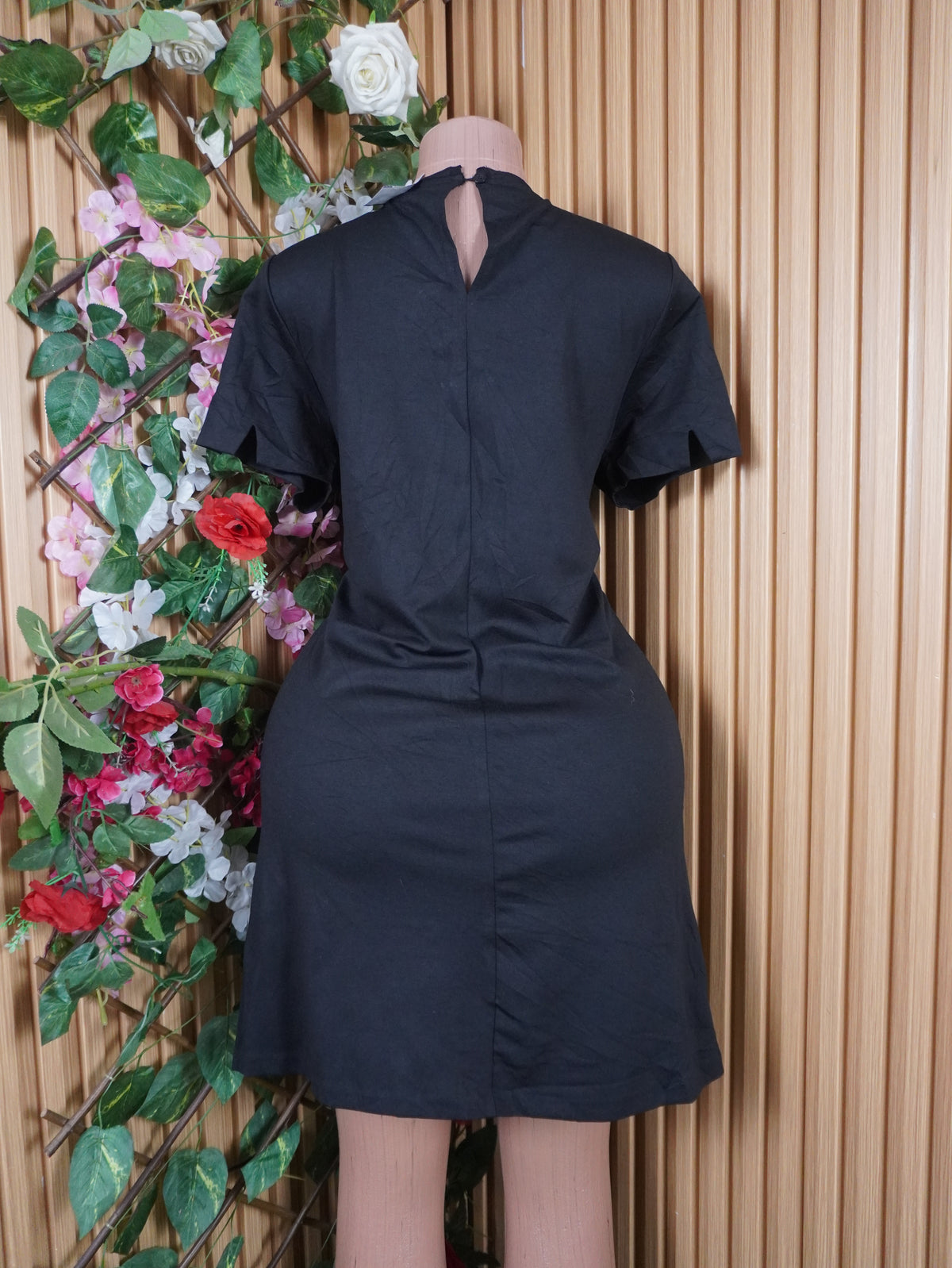 Robe évasée sans courtes décollectée motif deux temps-L