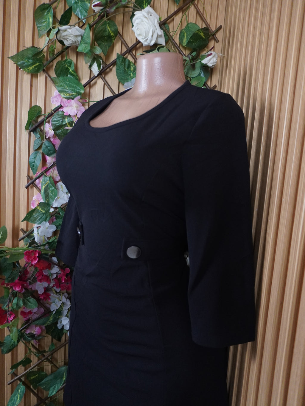 Robe évasée manches longues ceintrée décollectée-S