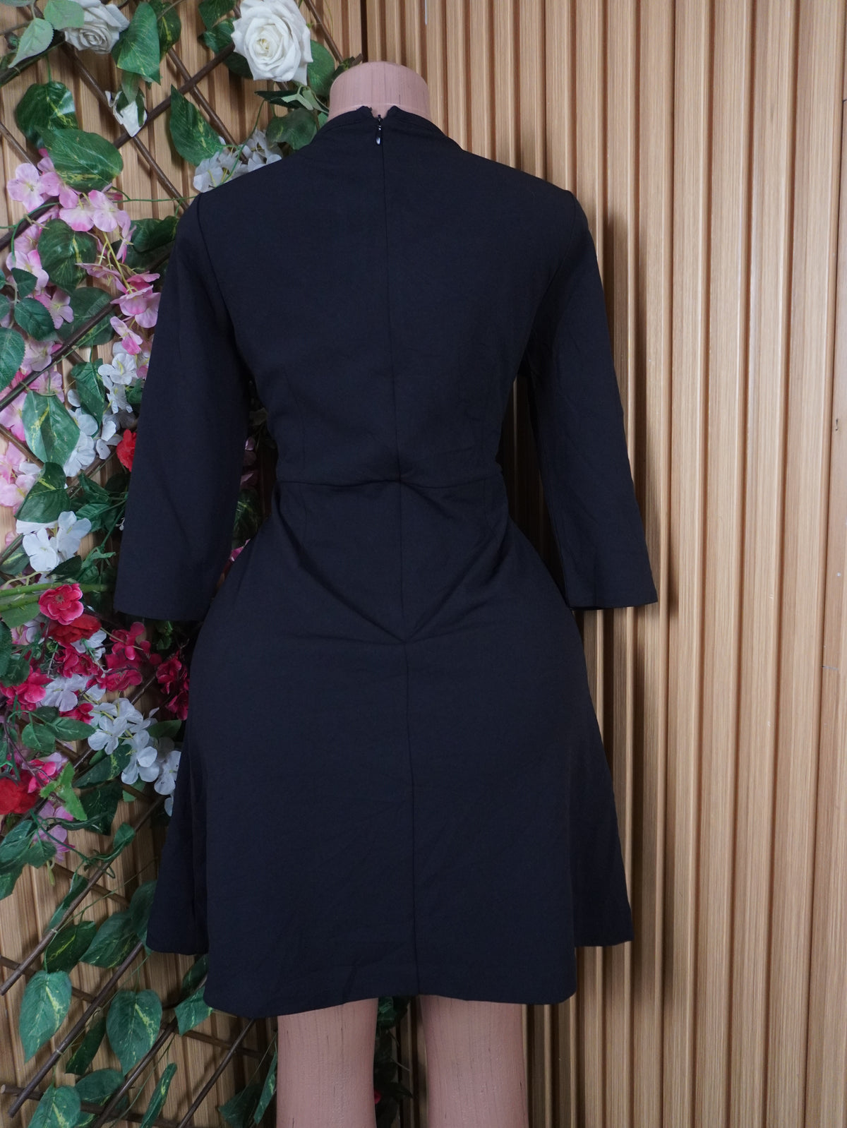 Robe évasée manches longues ceintrée décollectée-S
