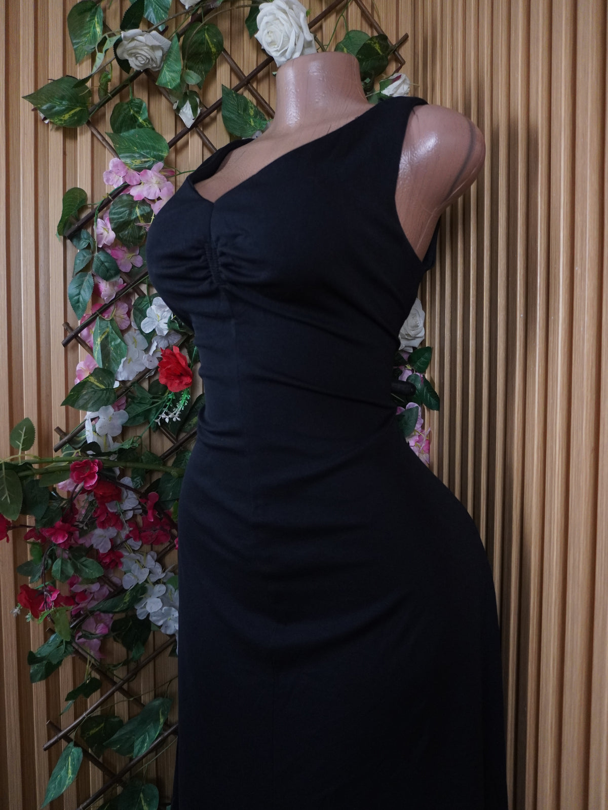Robe évasée longue sans manches décolletée-L