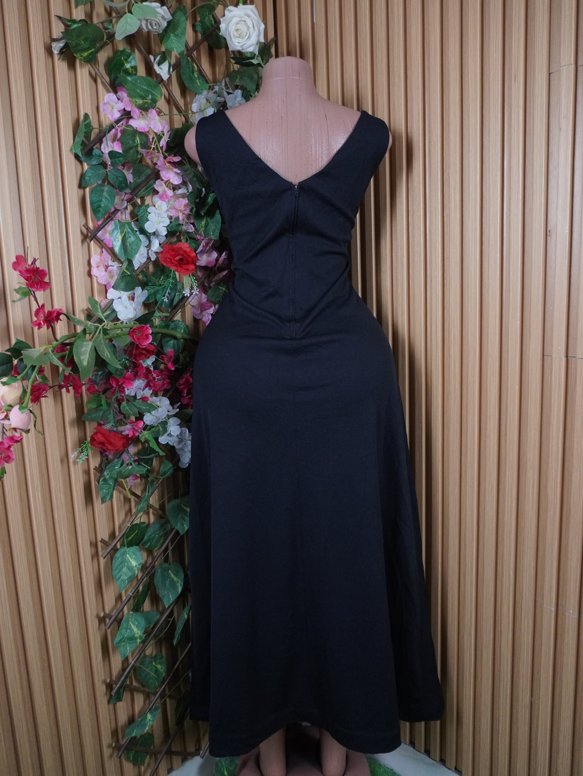 Robe évasée longue sans manches décolletée-L