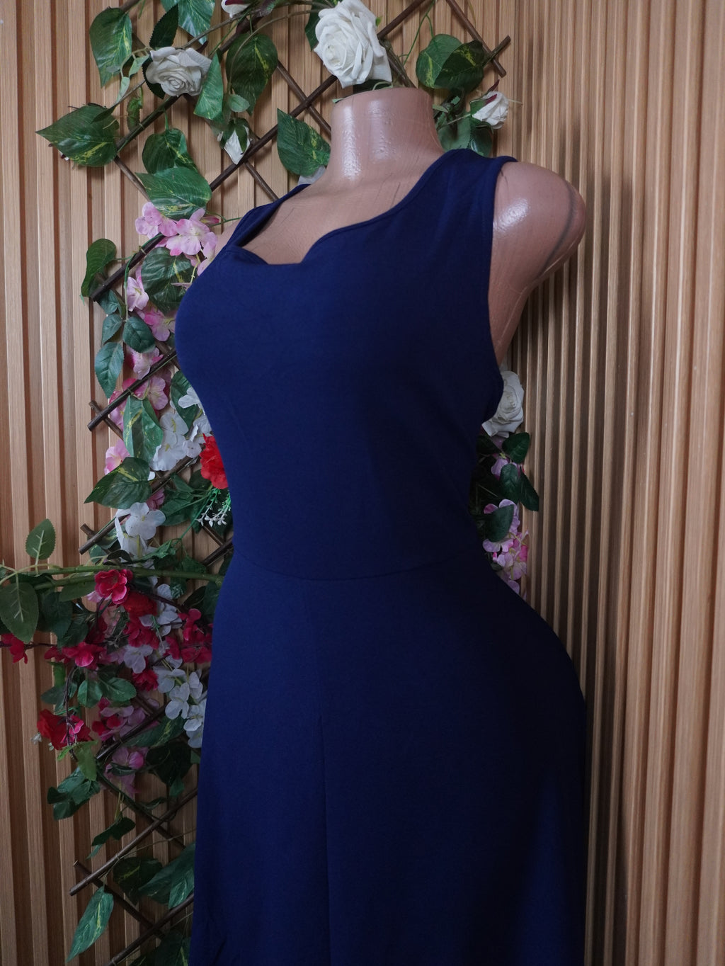 Robe évasée longue sans manches décolletée-XL