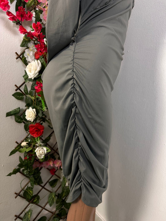 Robe moulante manche longue décolleté plongeant - Perluna Store