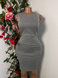 Robe moulante sans manche décolleté rond - Perluna Store