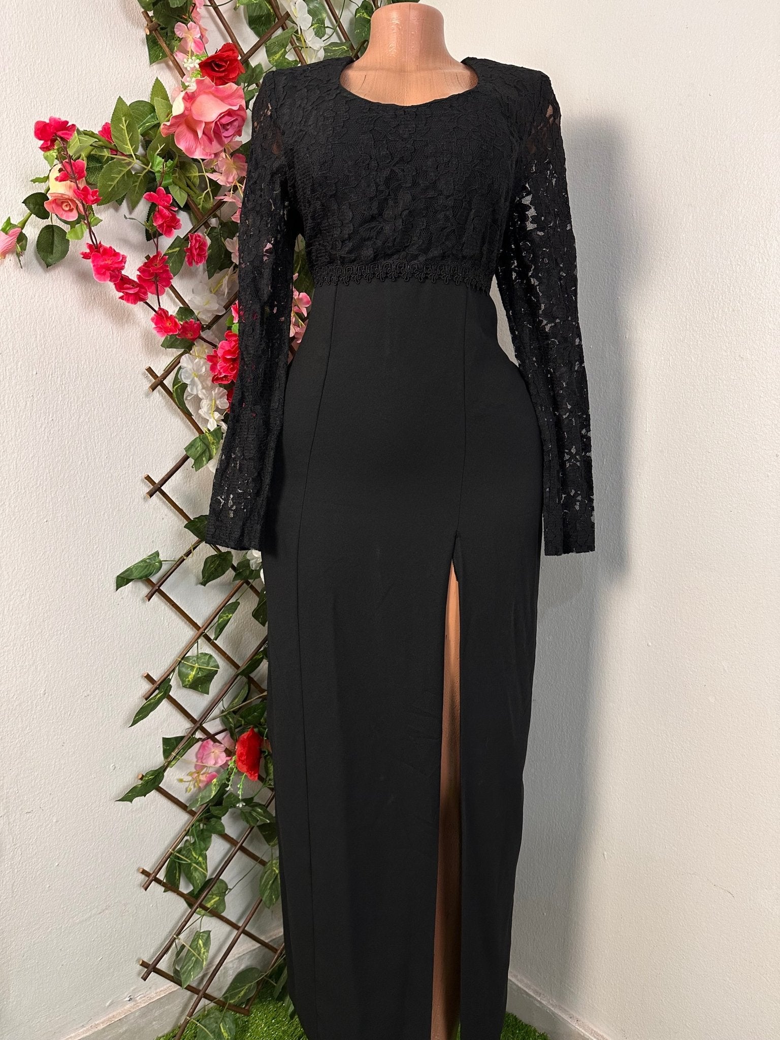 Robe longue élégante à manche longue en dentelle - Perluna Store