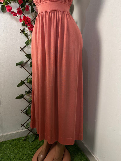 Robe longue élégante à dos dénudé sans manche - Perluna Store