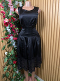 Robe évasée mi longue sans manches longues-M