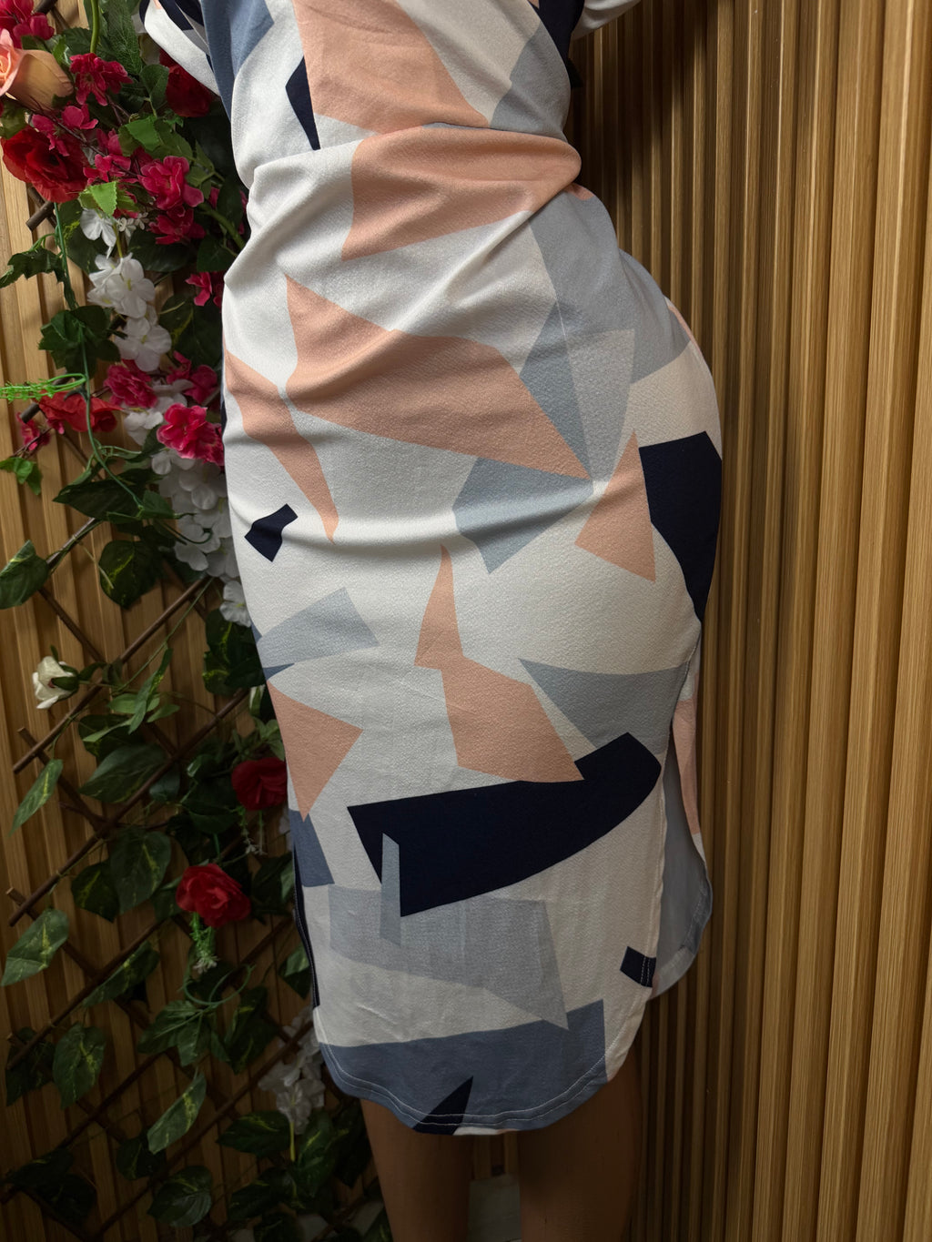 Robe moulante manches courtes décolletée-XL