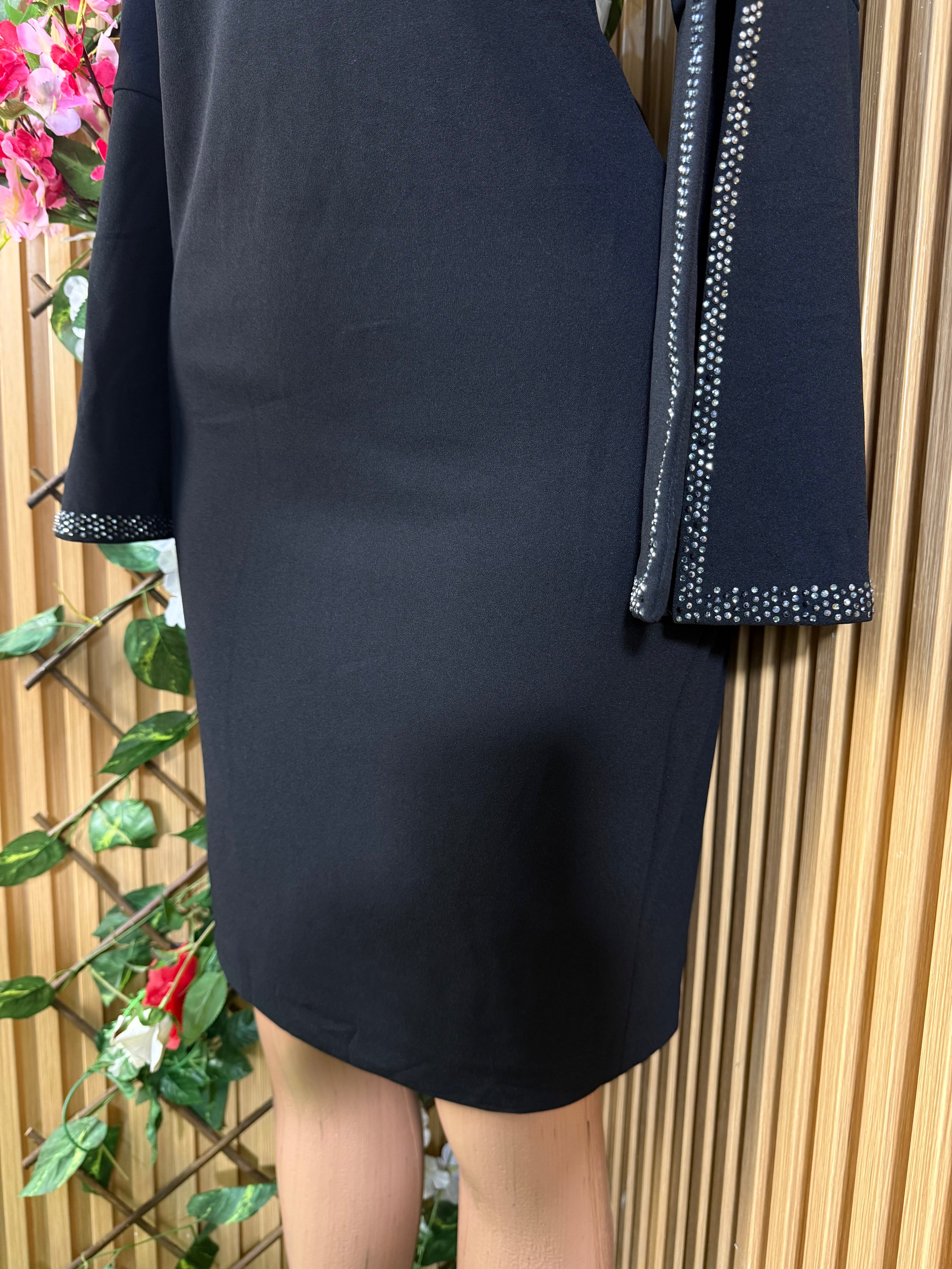 Robe moulante manches longues décollectée - Perluna Store