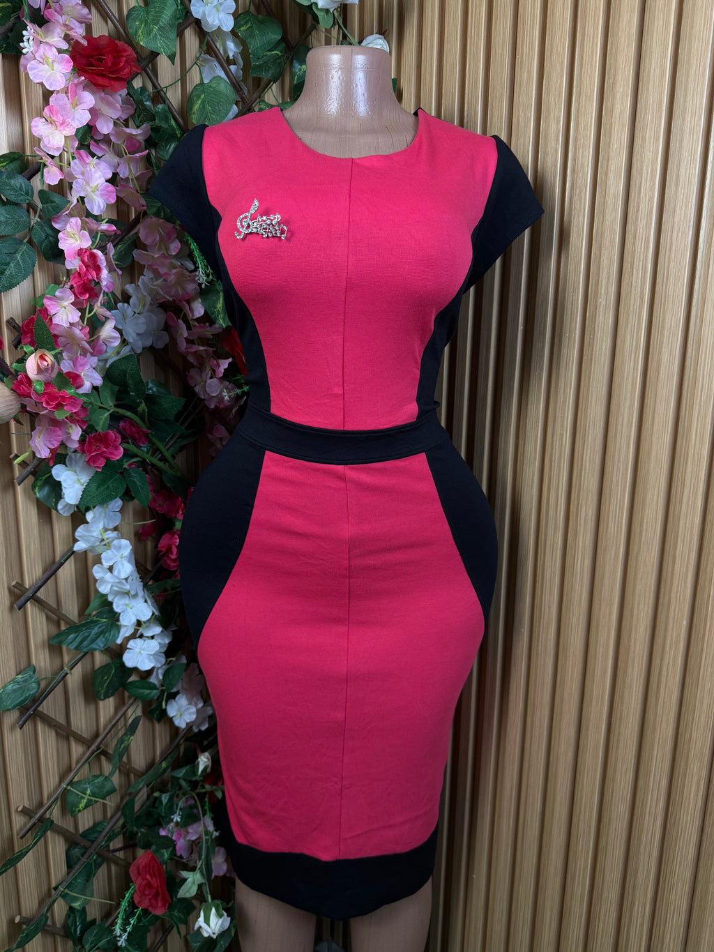 Robe moulante slim stylée sans manches - Perluna Store