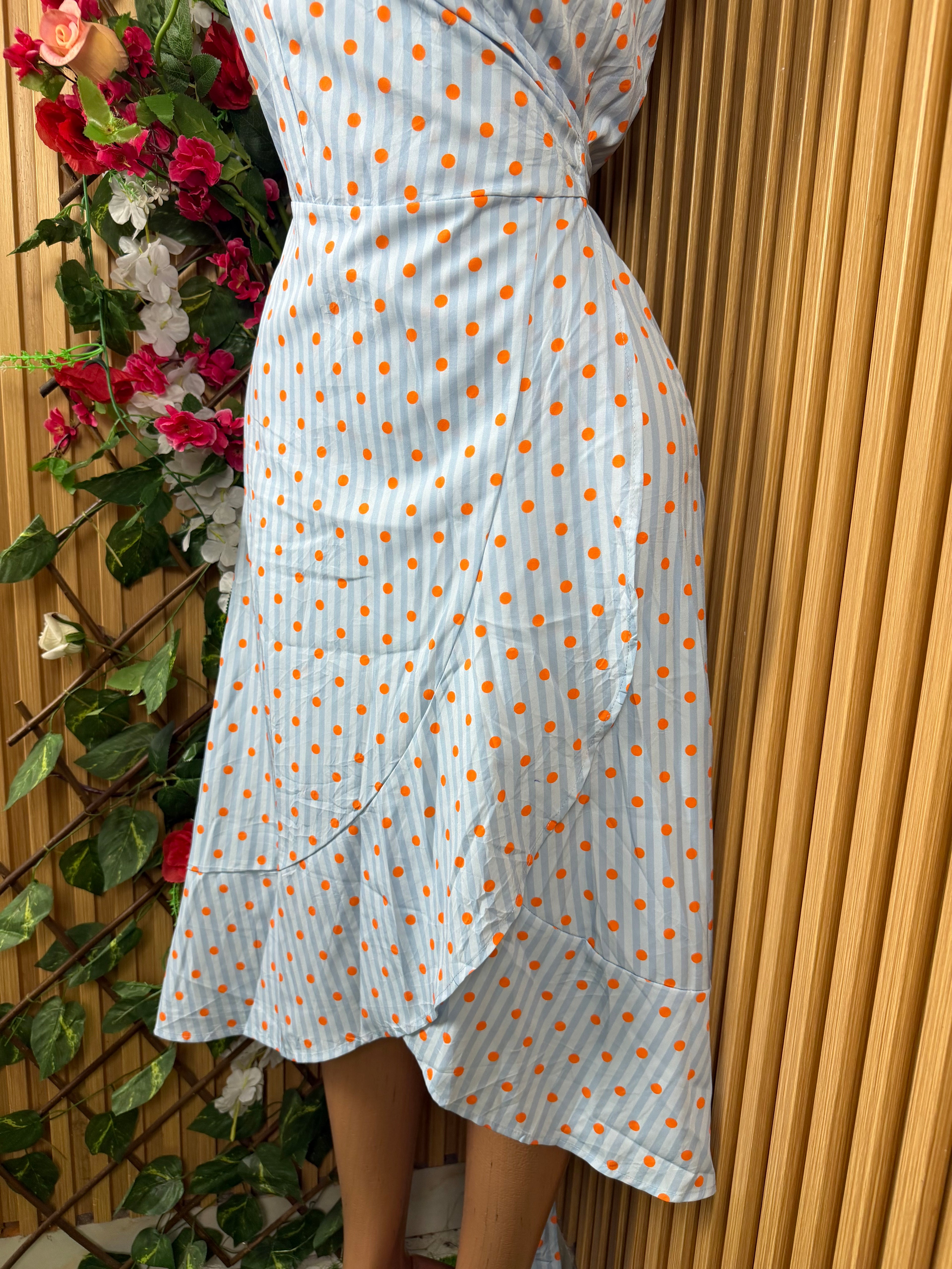Robe évasée mi longue sans manches longues-L