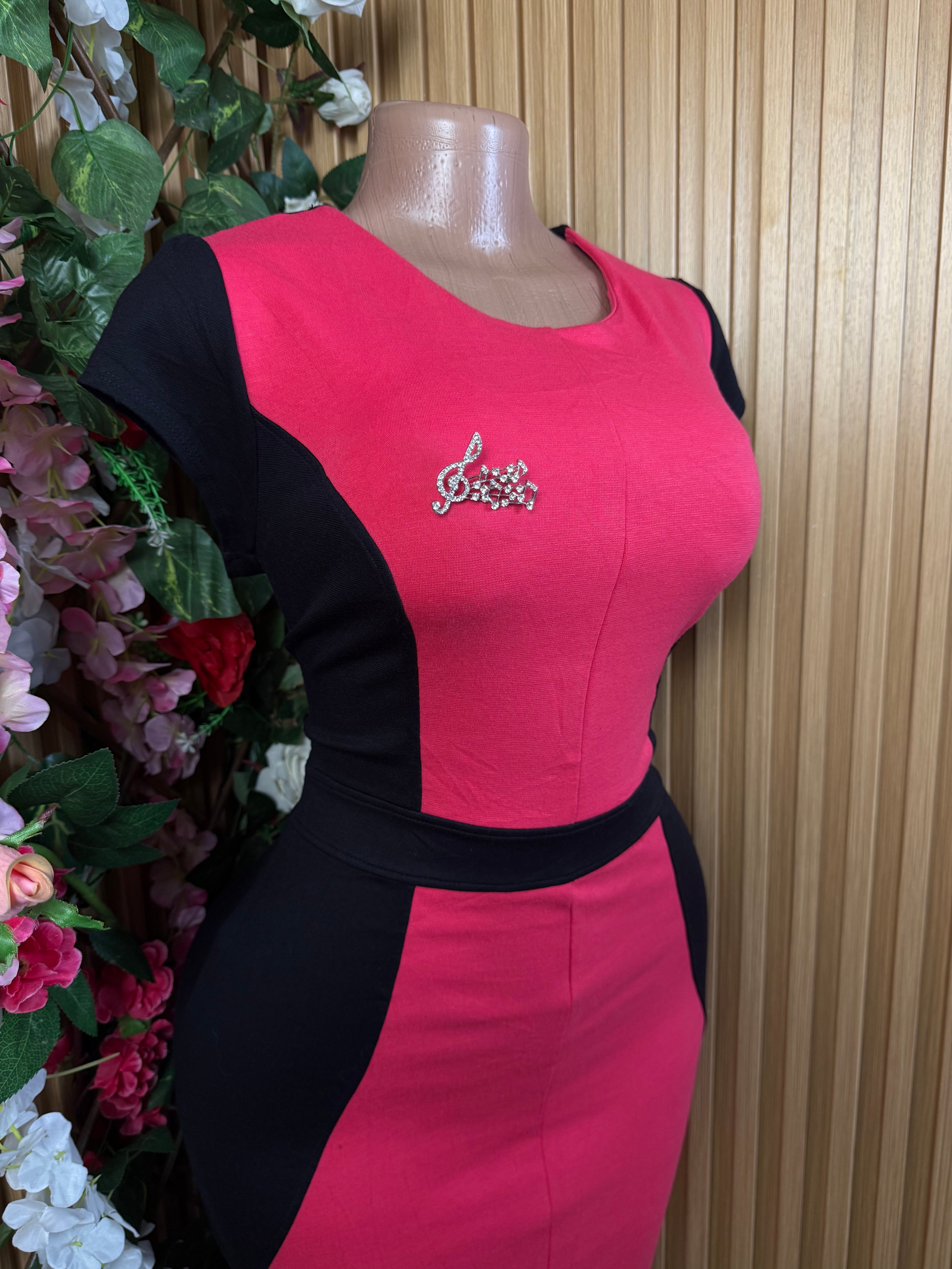 Robe moulante slim stylée sans manches - Perluna Store
