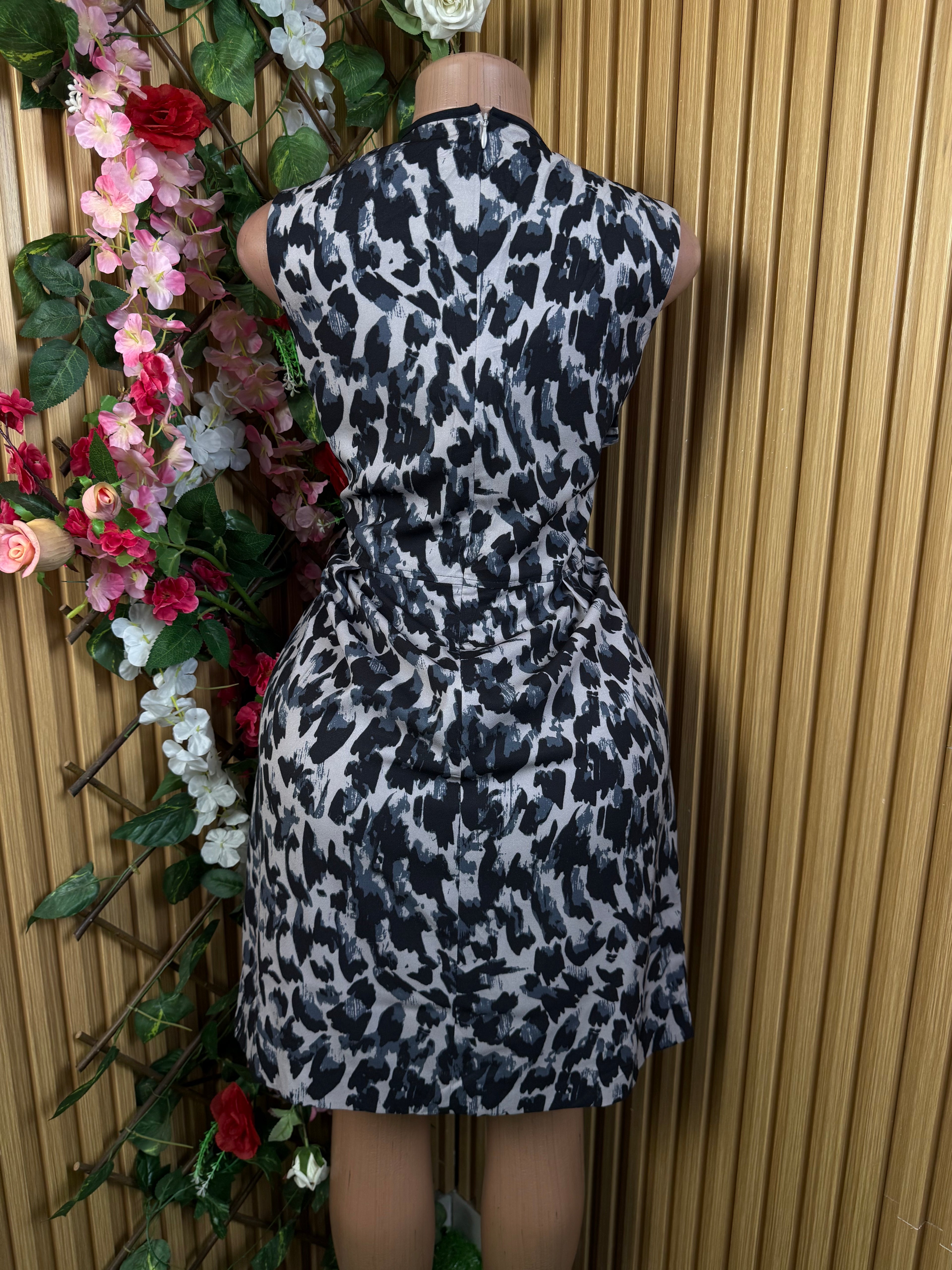 Robe moulante sans manches imprimée animal - Perluna Store