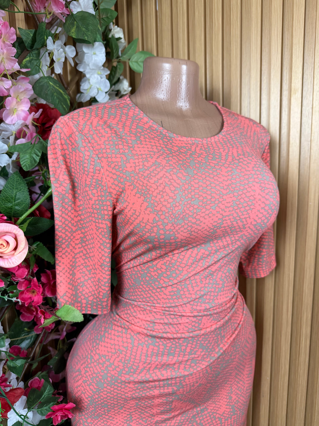 Robe moulante manches courtes-M