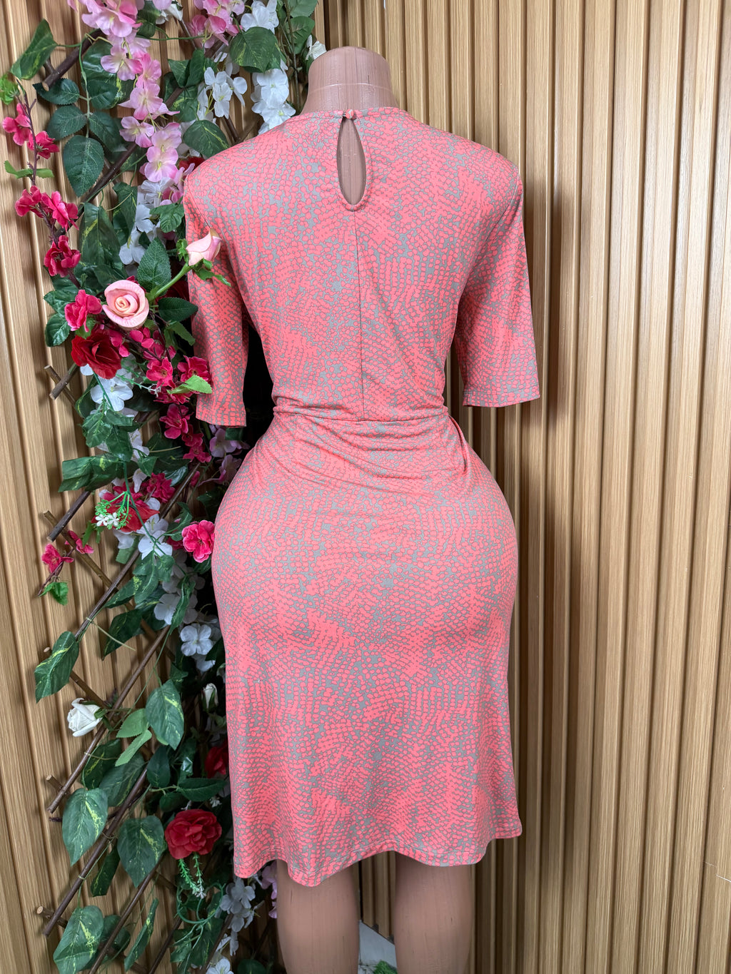 Robe moulante manches courtes-M