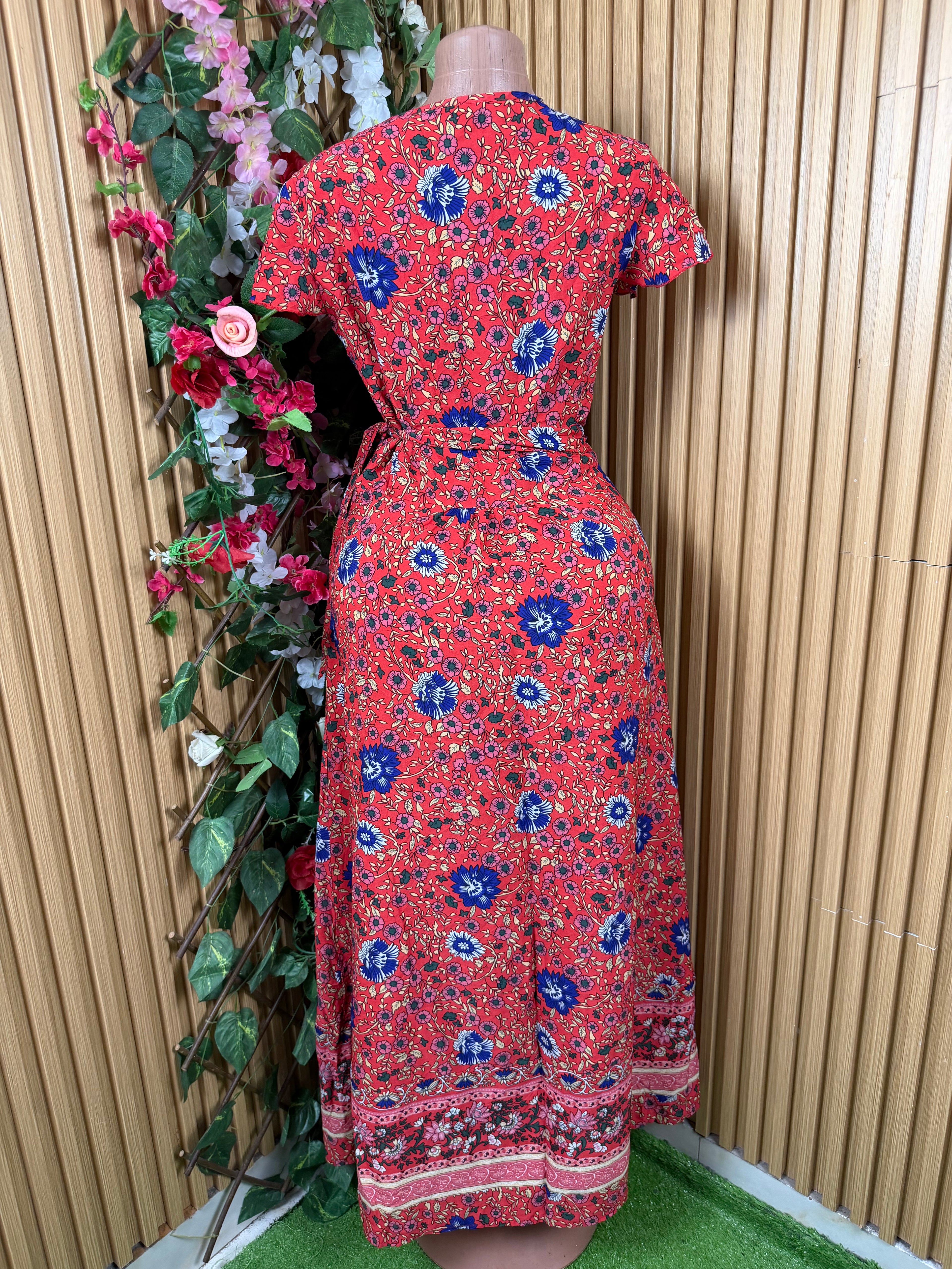 Robe évasée longue manches courtes décolletée-S