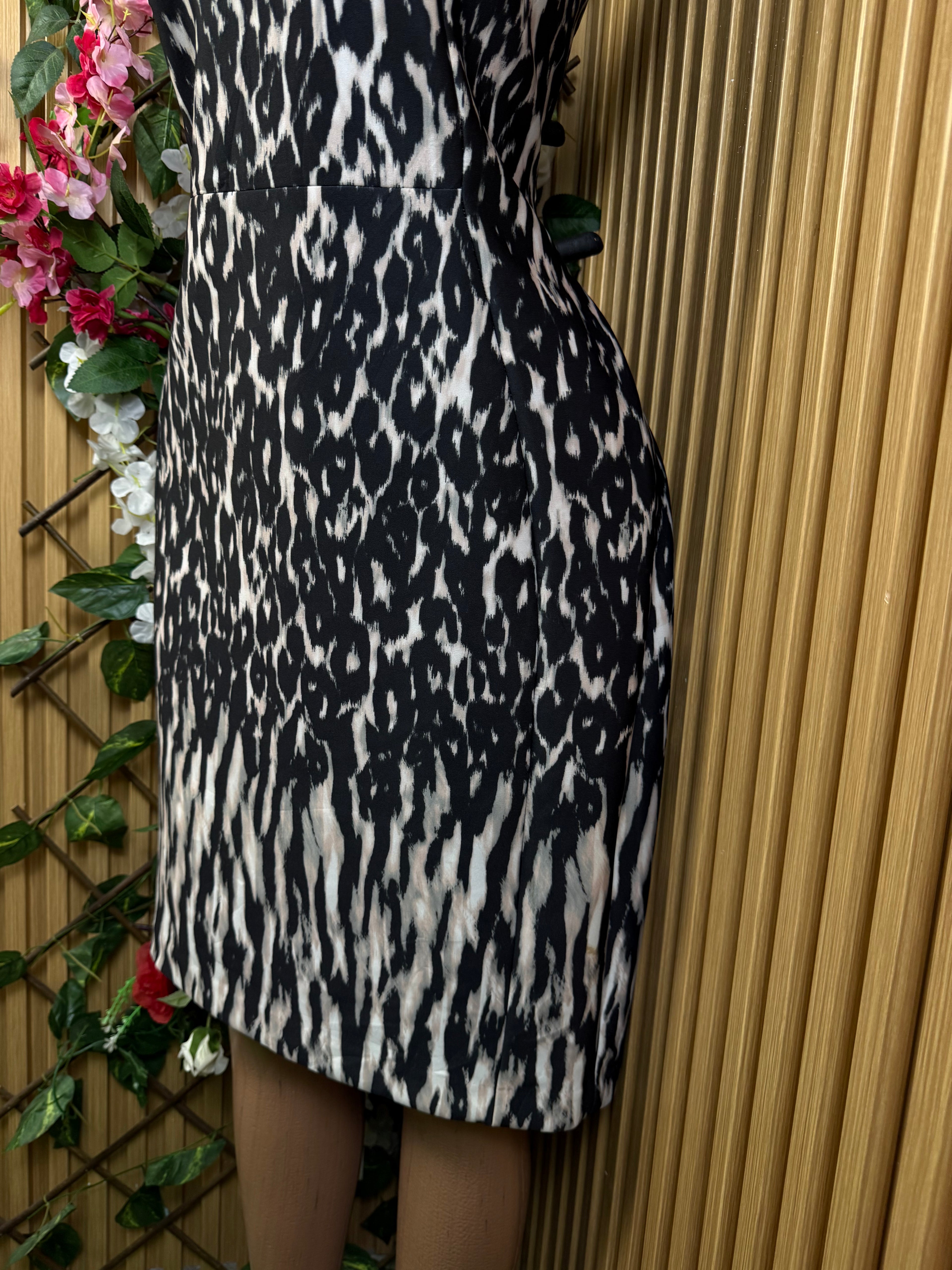 Robe moulante sans manches longues imprimée animal - Perluna Store