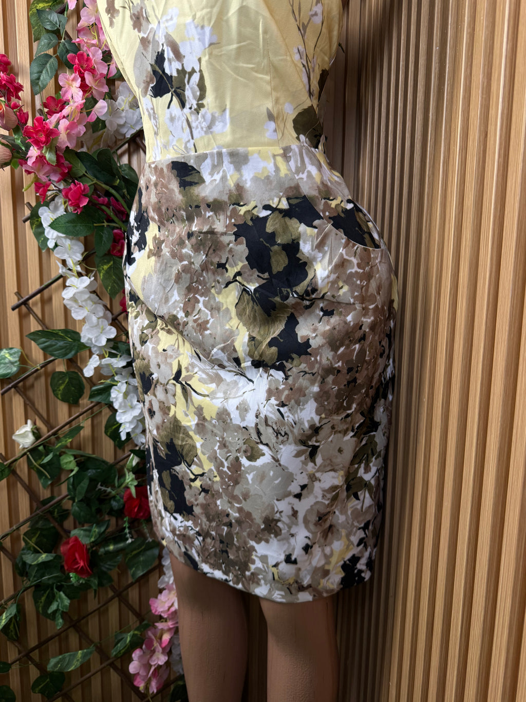Robe moulante sans manches imprimée fleurie - Perluna Store