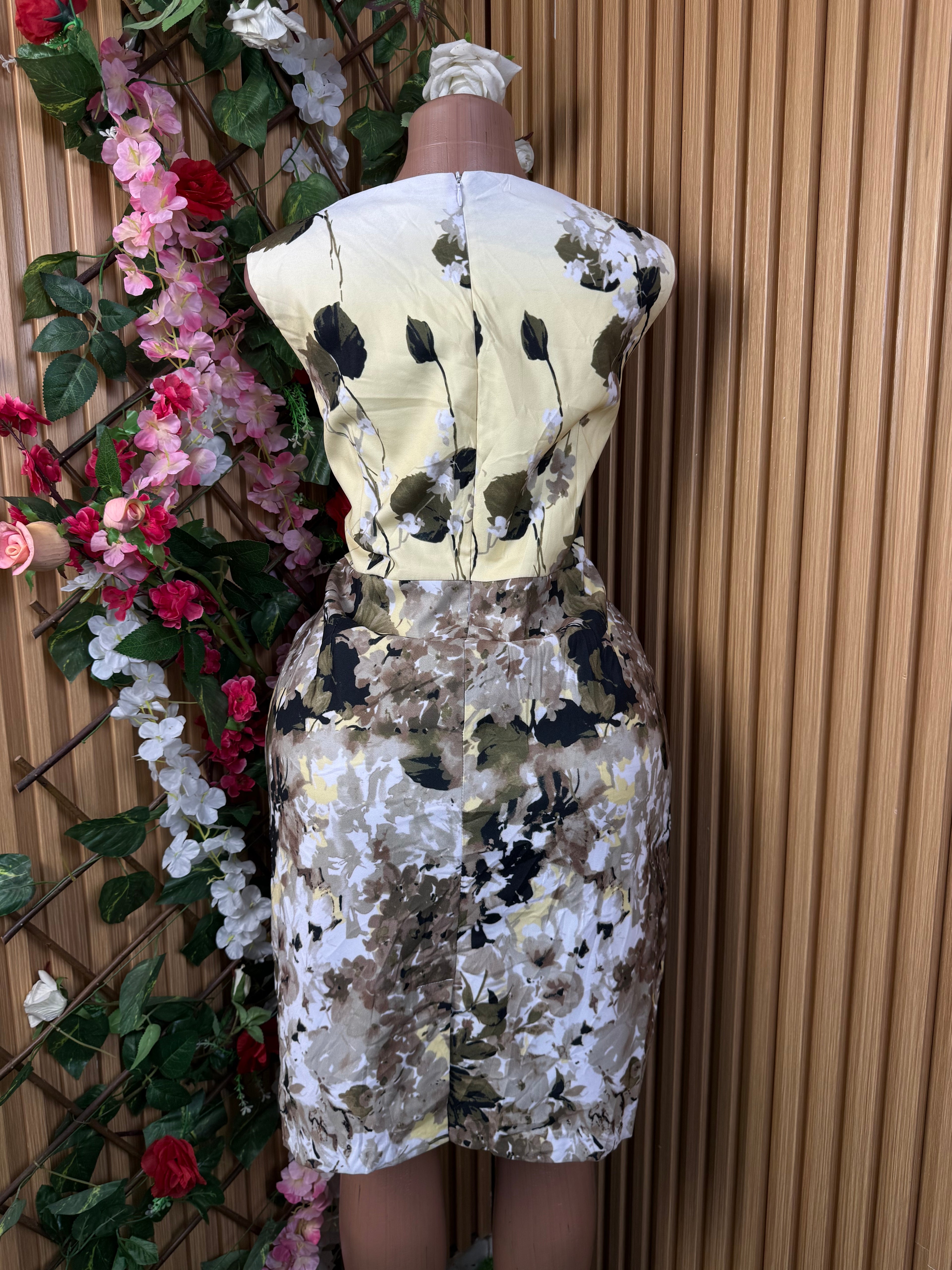 Robe moulante sans manches imprimée fleurie - Perluna Store
