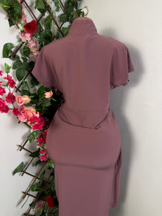 Robe portefeaulle colle en V