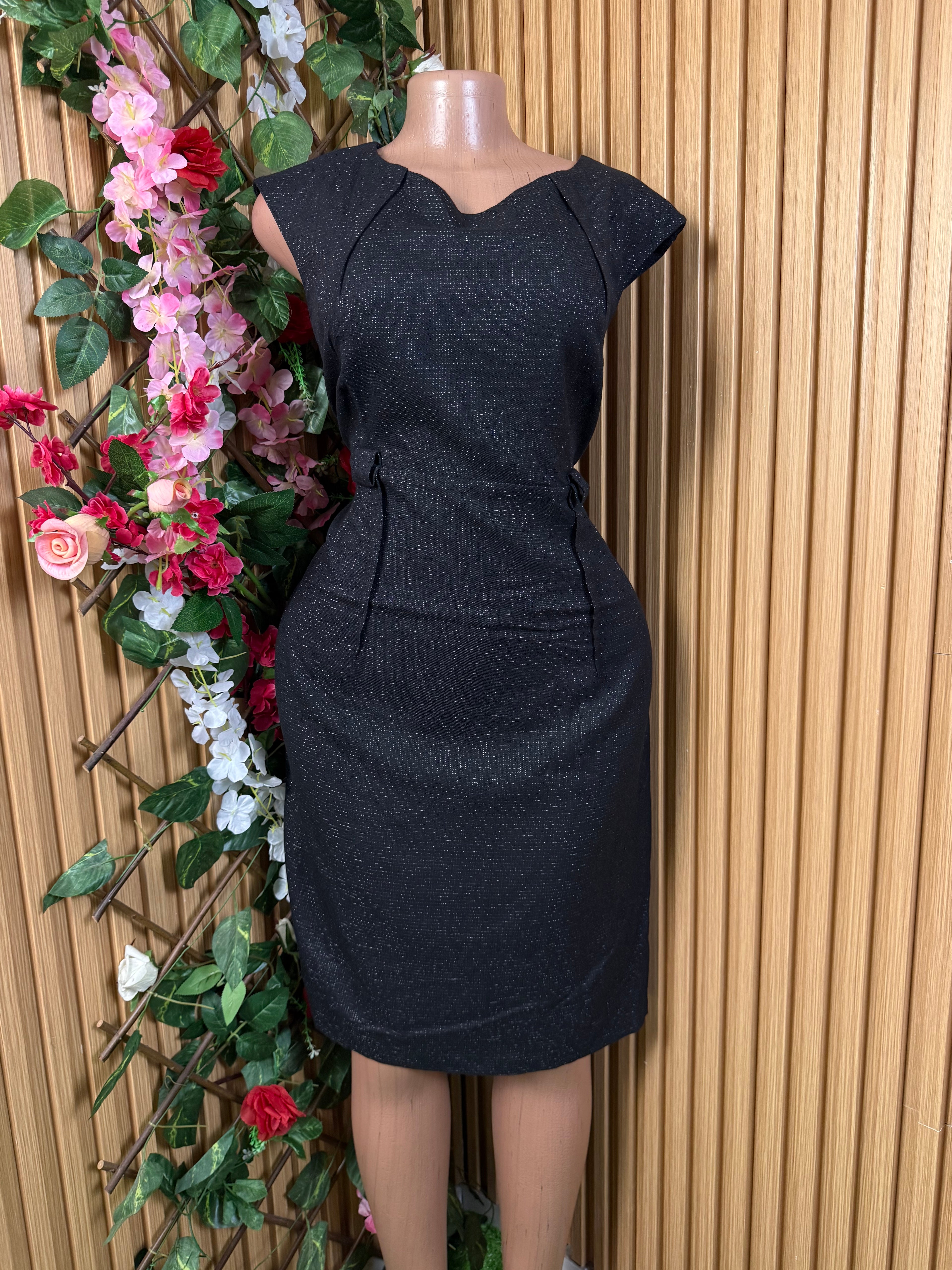 Robe droite slim stylée sans manche - Perluna Store