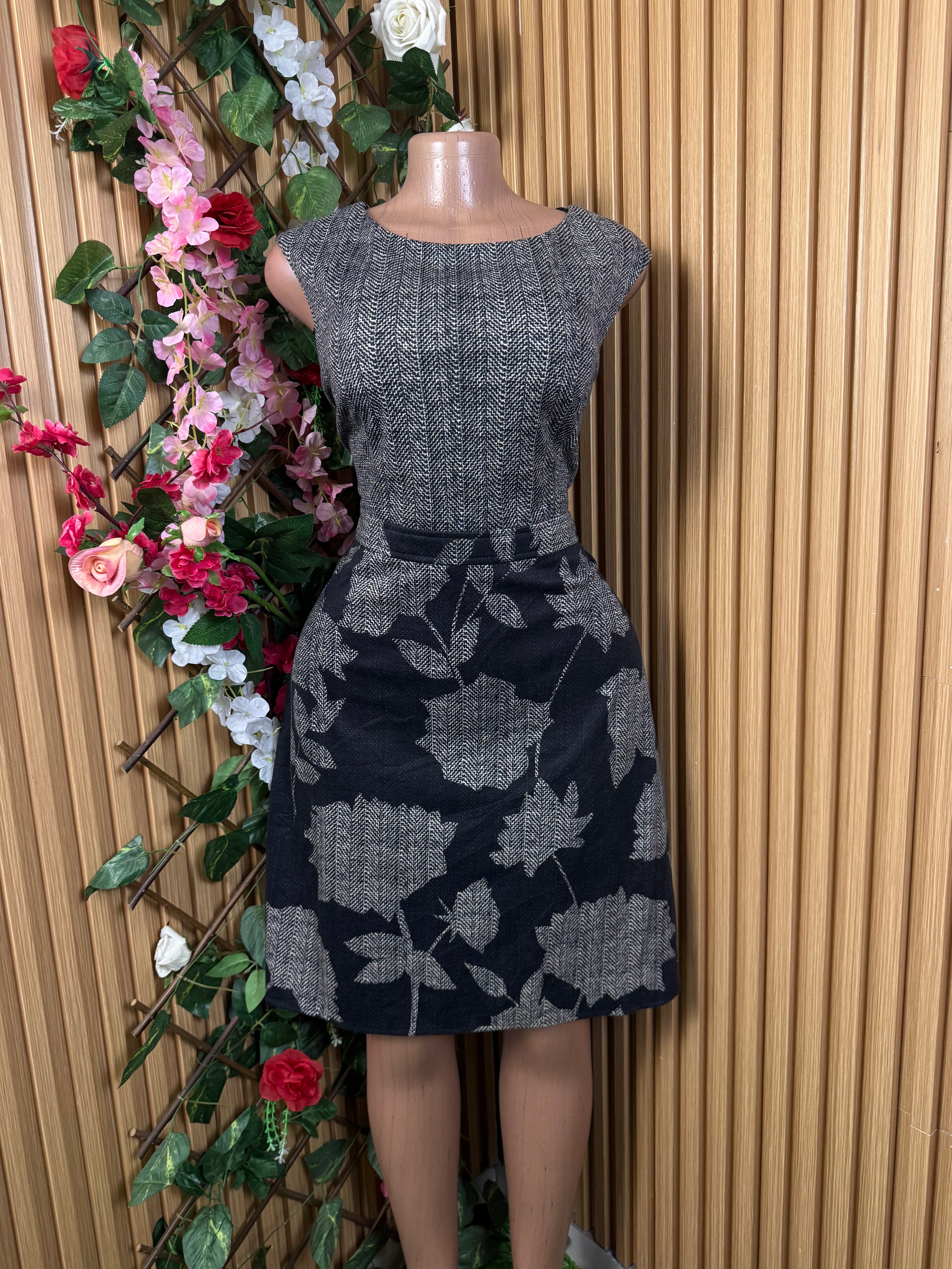 Robe évasée  sans manches imprimée en deux temps - Perluna Store