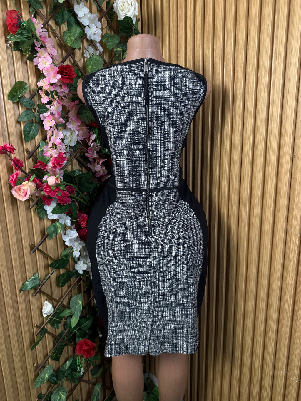 Robe droite élegante sans manches longues - Perluna Store