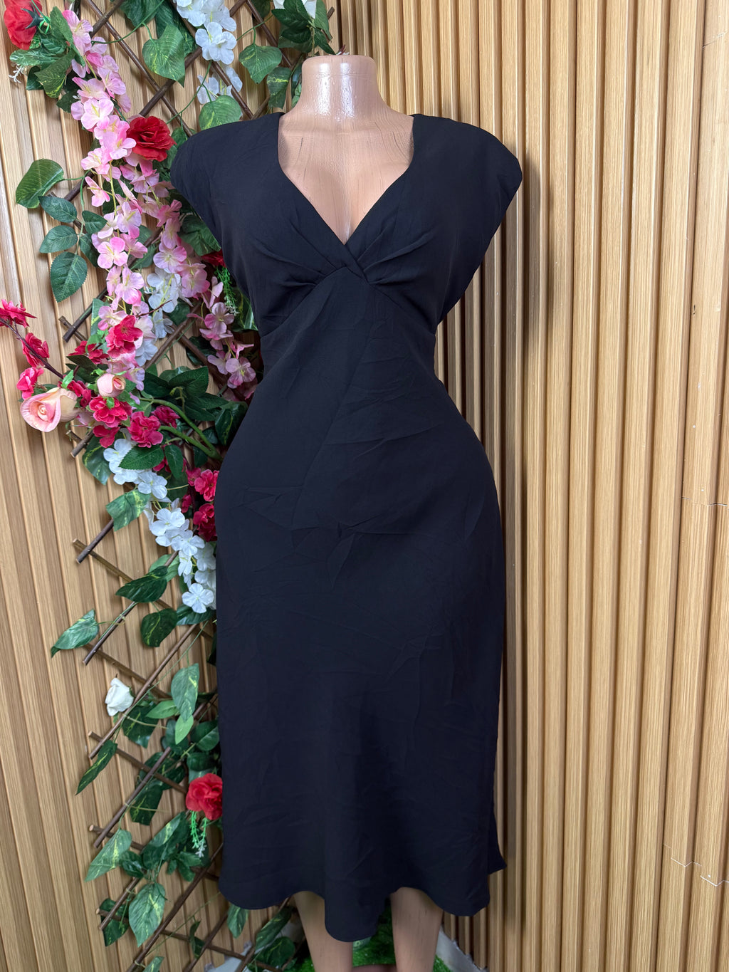 Robe évasée longue sans manches décollectée - Perluna Store