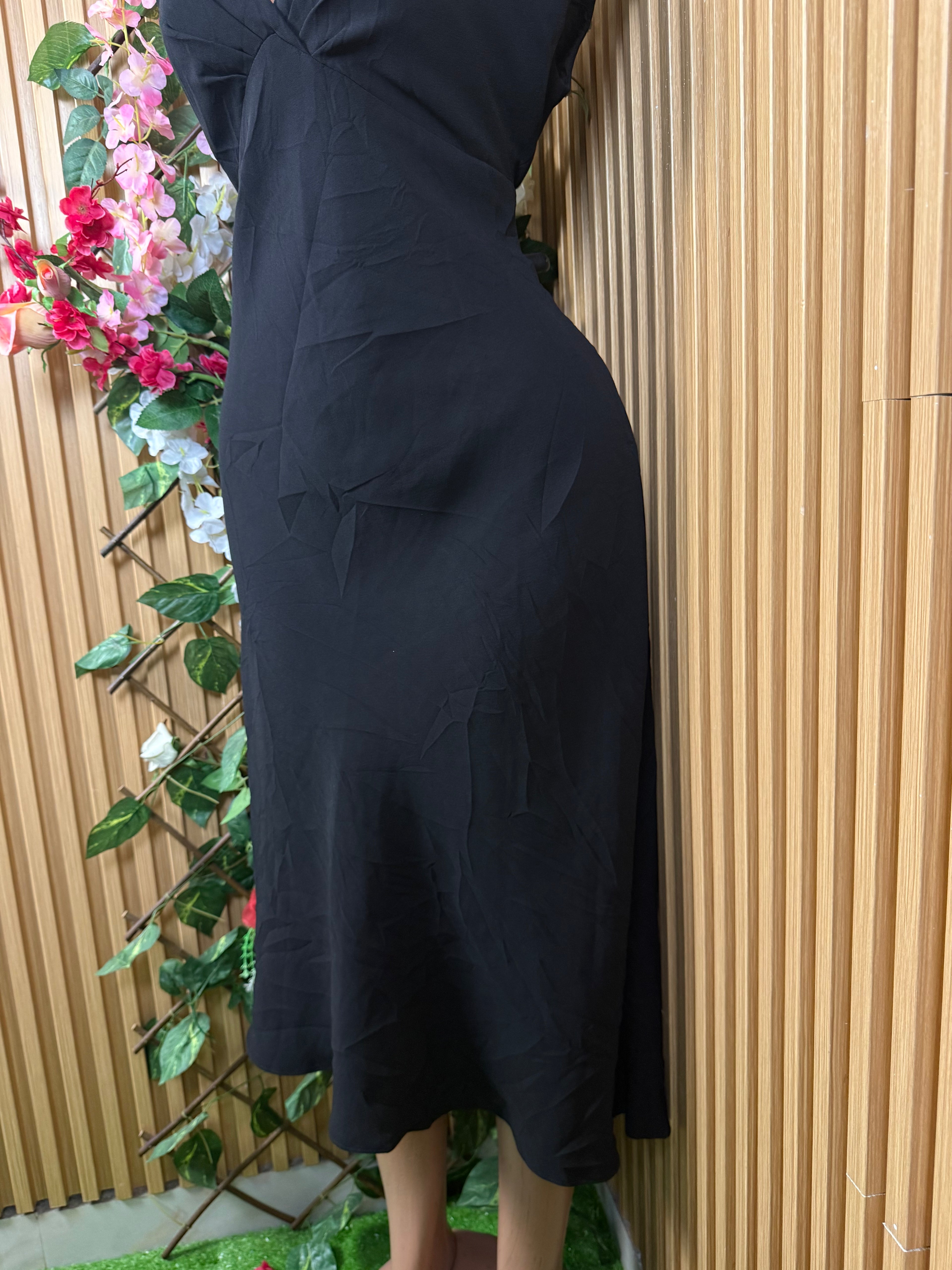 Robe évasée longue sans manches décollectée - Perluna Store