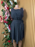 Robe droite stylée sans manches courtes ceintrée - Perluna Store