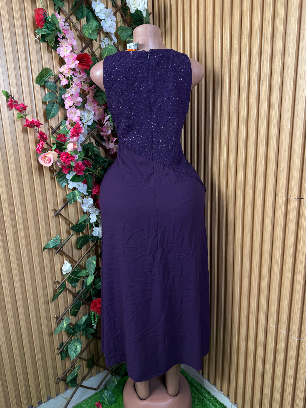 Robe évasée longue à fines bretelles col carré - Perluna Store