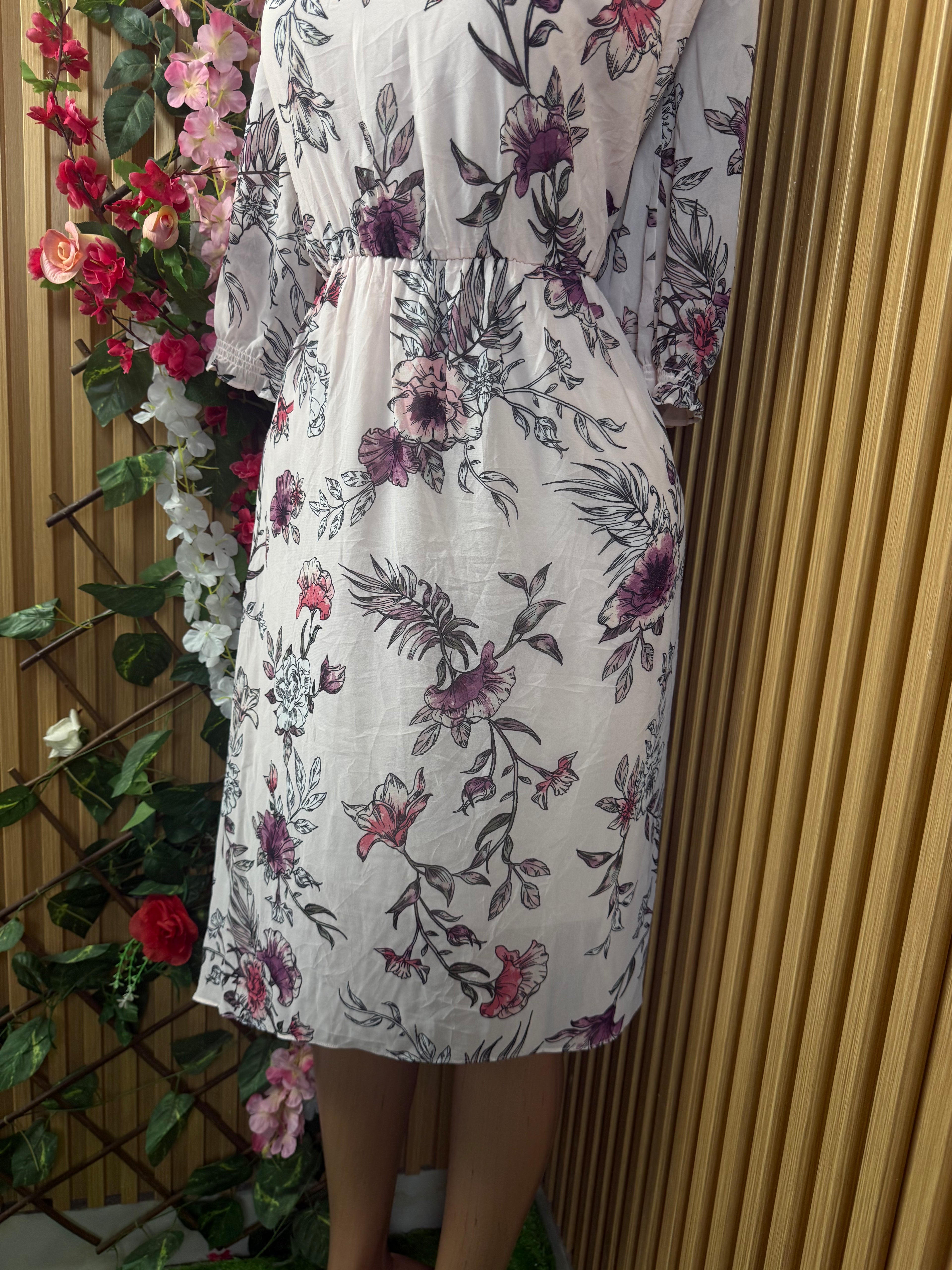 Robe droite manches 3/4 imprimée fleurie - Perluna Store