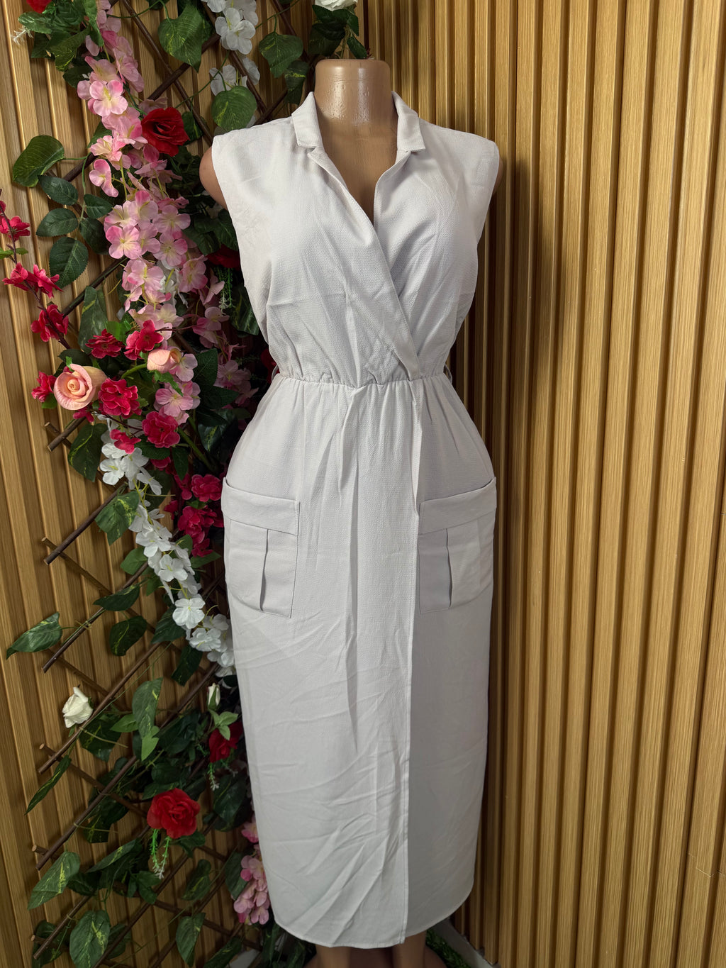 Robe élegante droite longue sans manches col chemise - Perluna Store