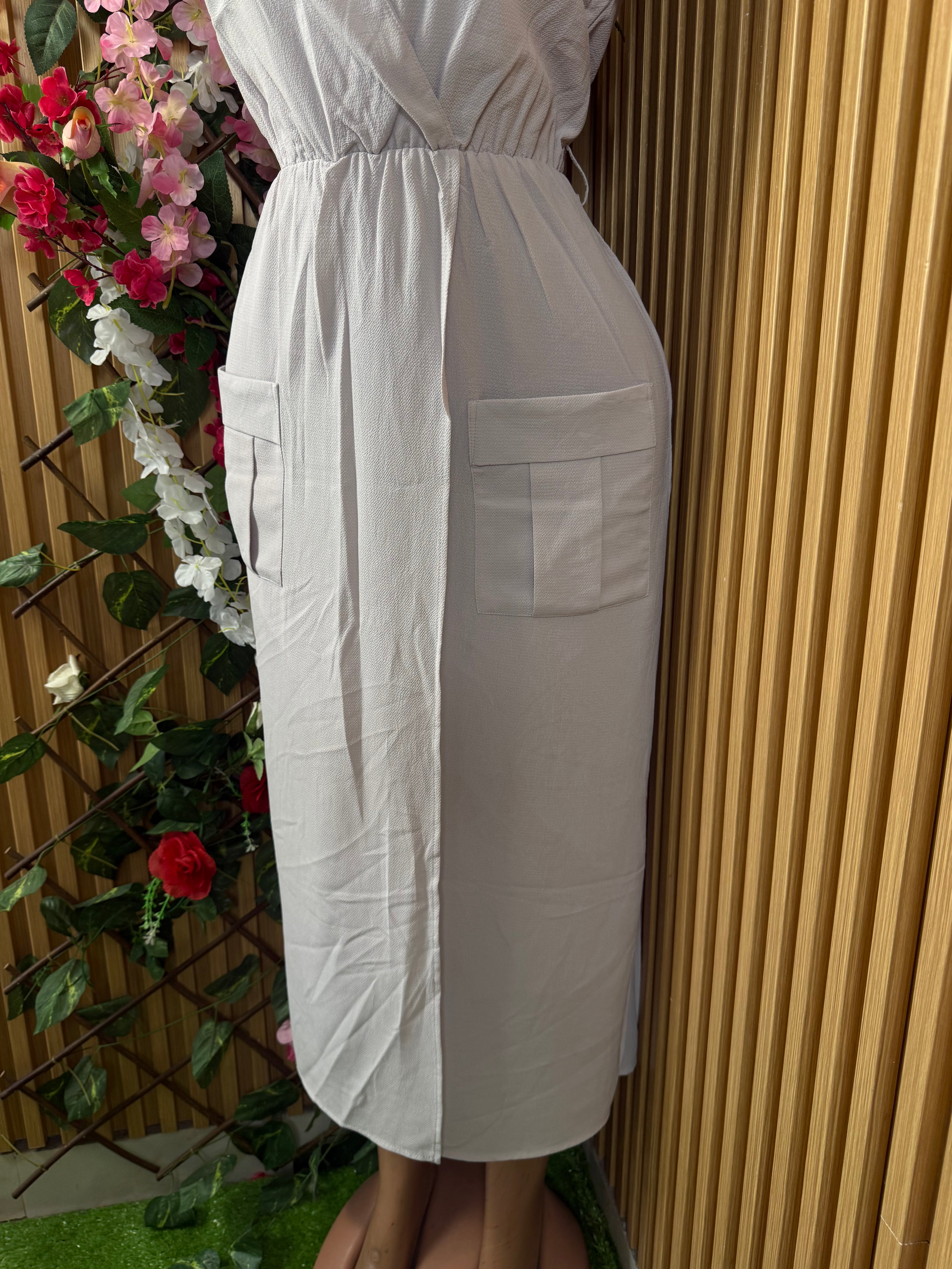 Robe élegante droite longue sans manches col chemise - Perluna Store