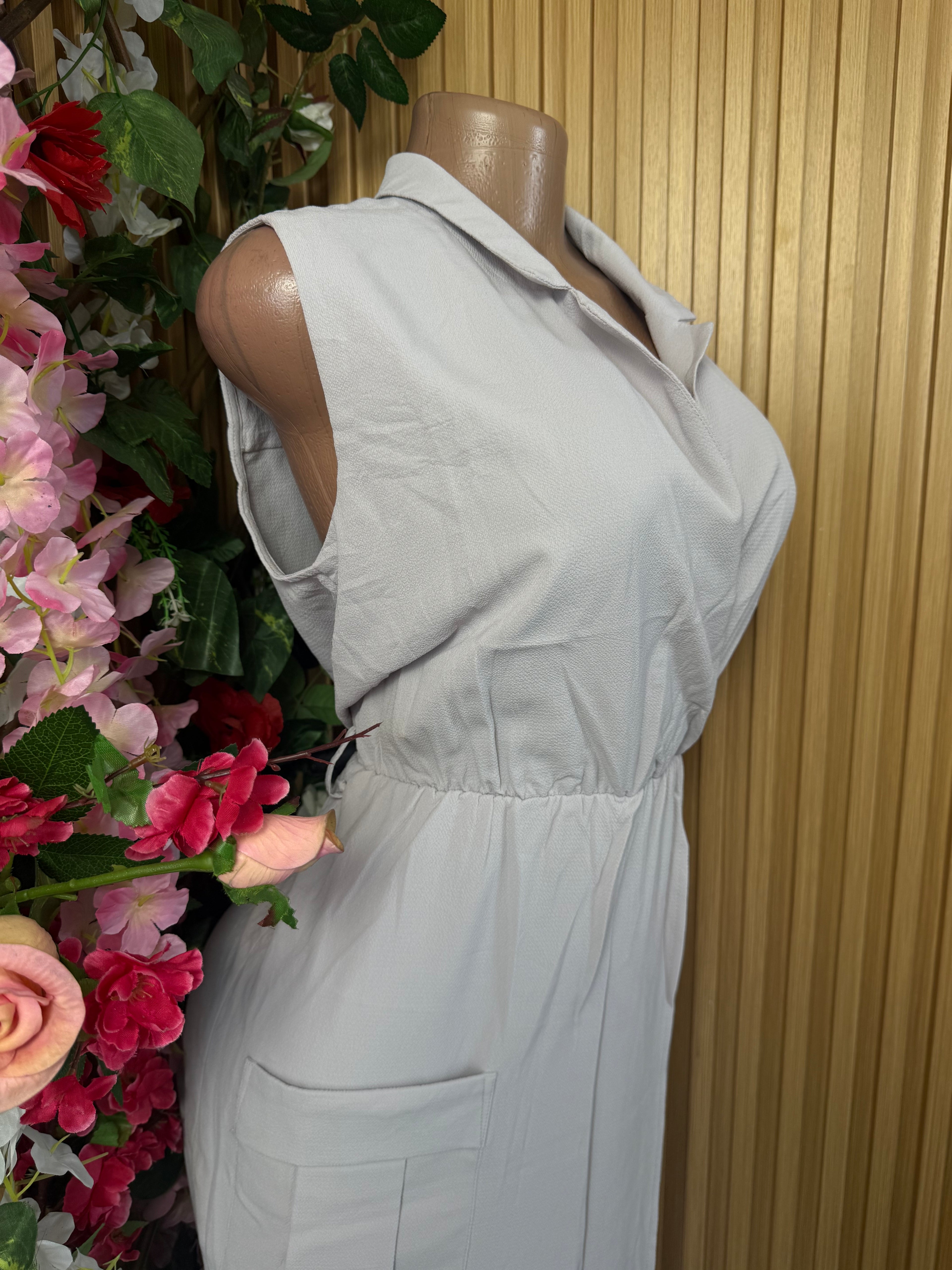 Robe élegante droite longue sans manches col chemise - Perluna Store