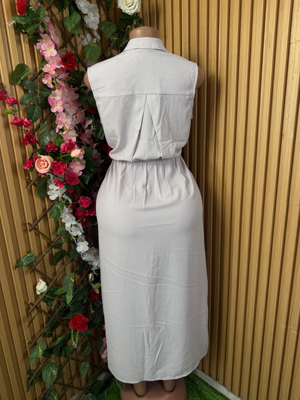 Robe élegante droite longue sans manches col chemise - Perluna Store