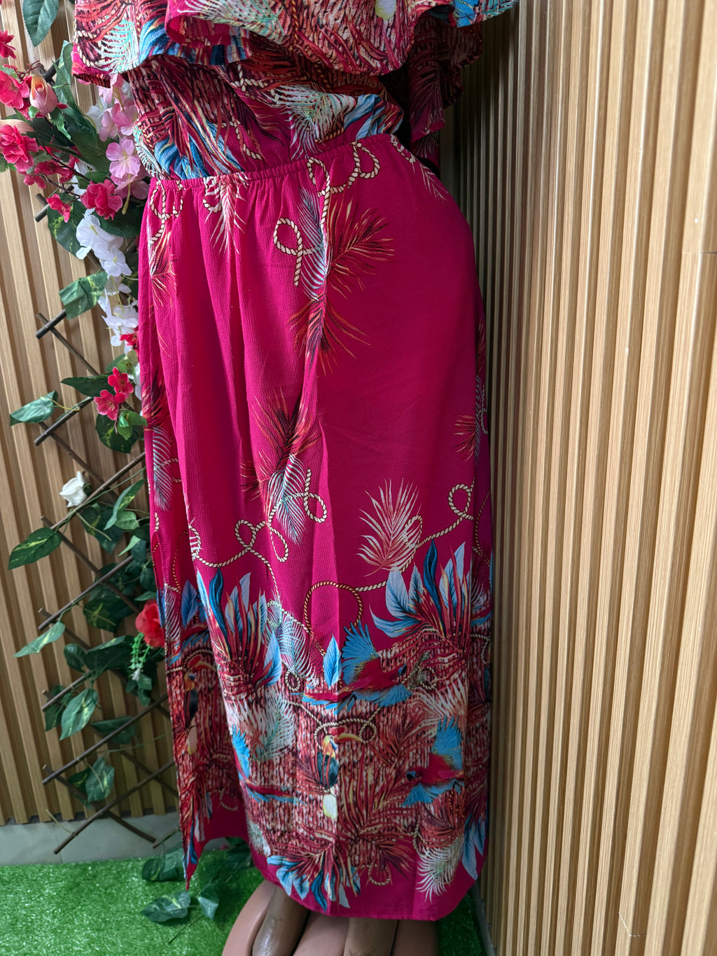 Robe évasée sans manches décollectée - Perluna Store