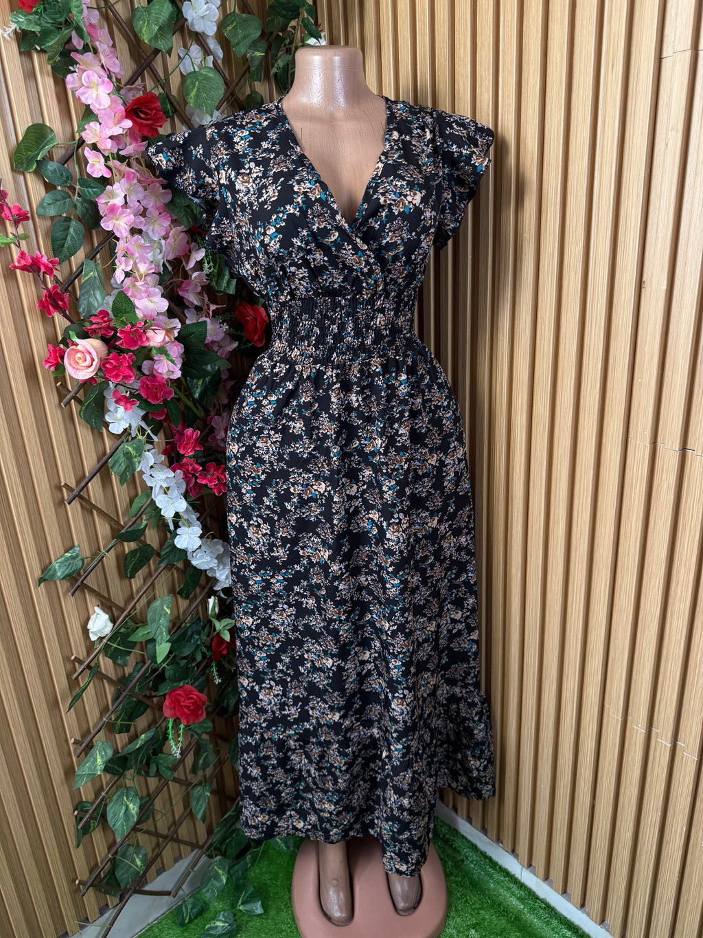 Robe évasé sans manches imprimée fleurie décolletée - Perluna Store