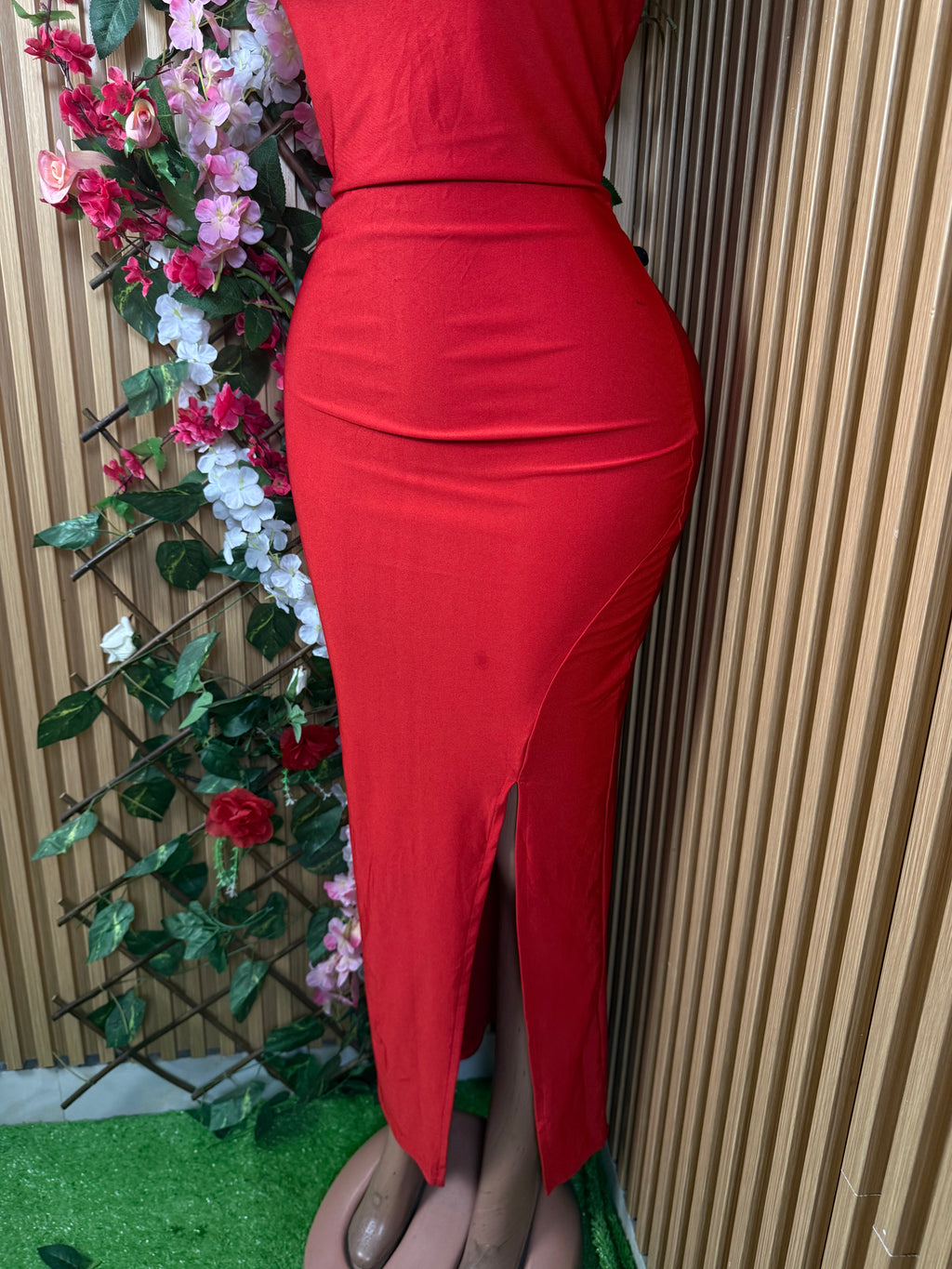 Robe moulante à fines bretelles dos-nu - Perluna Store