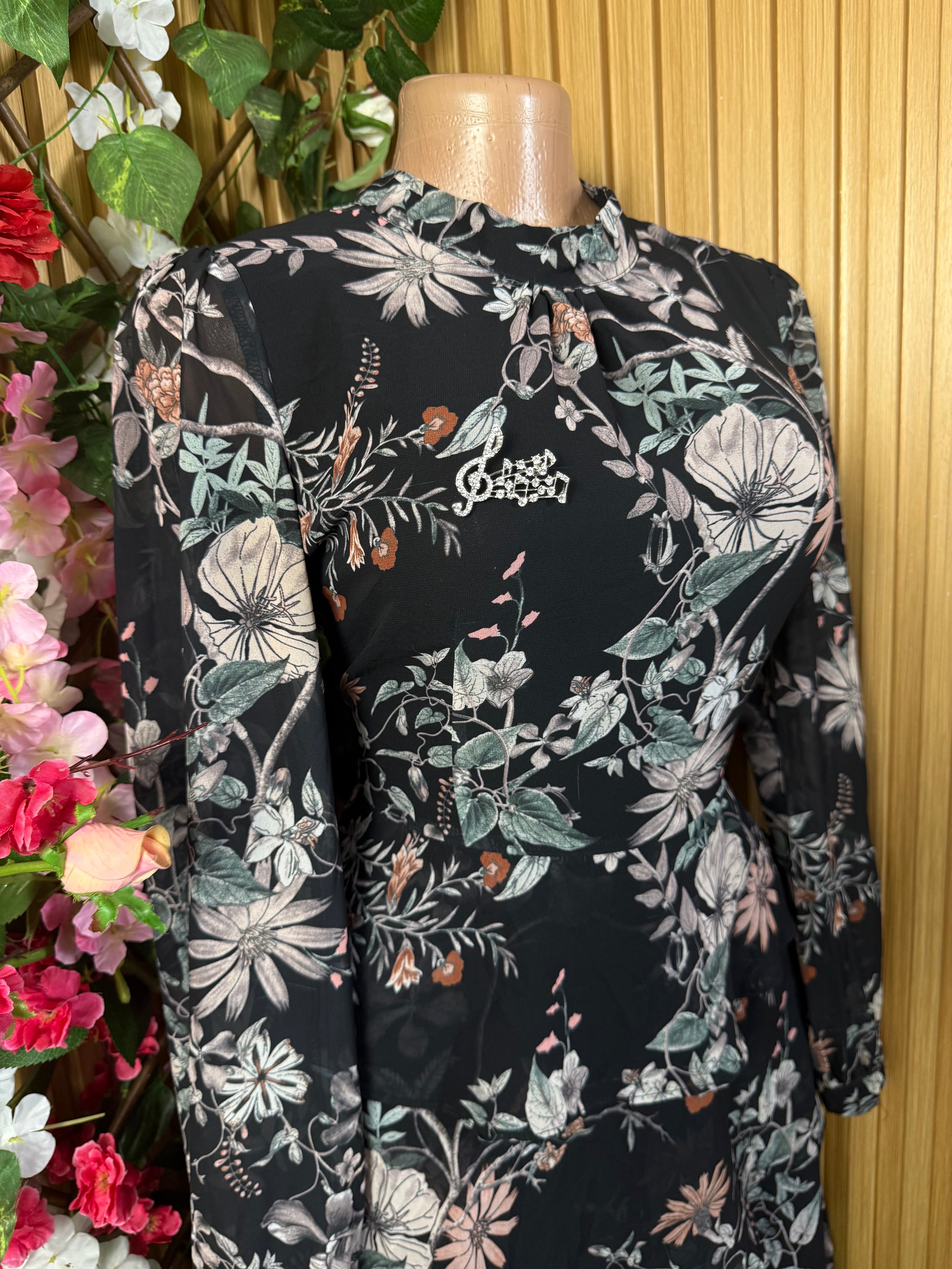 Robe droite élegante manches longues - Perluna Store